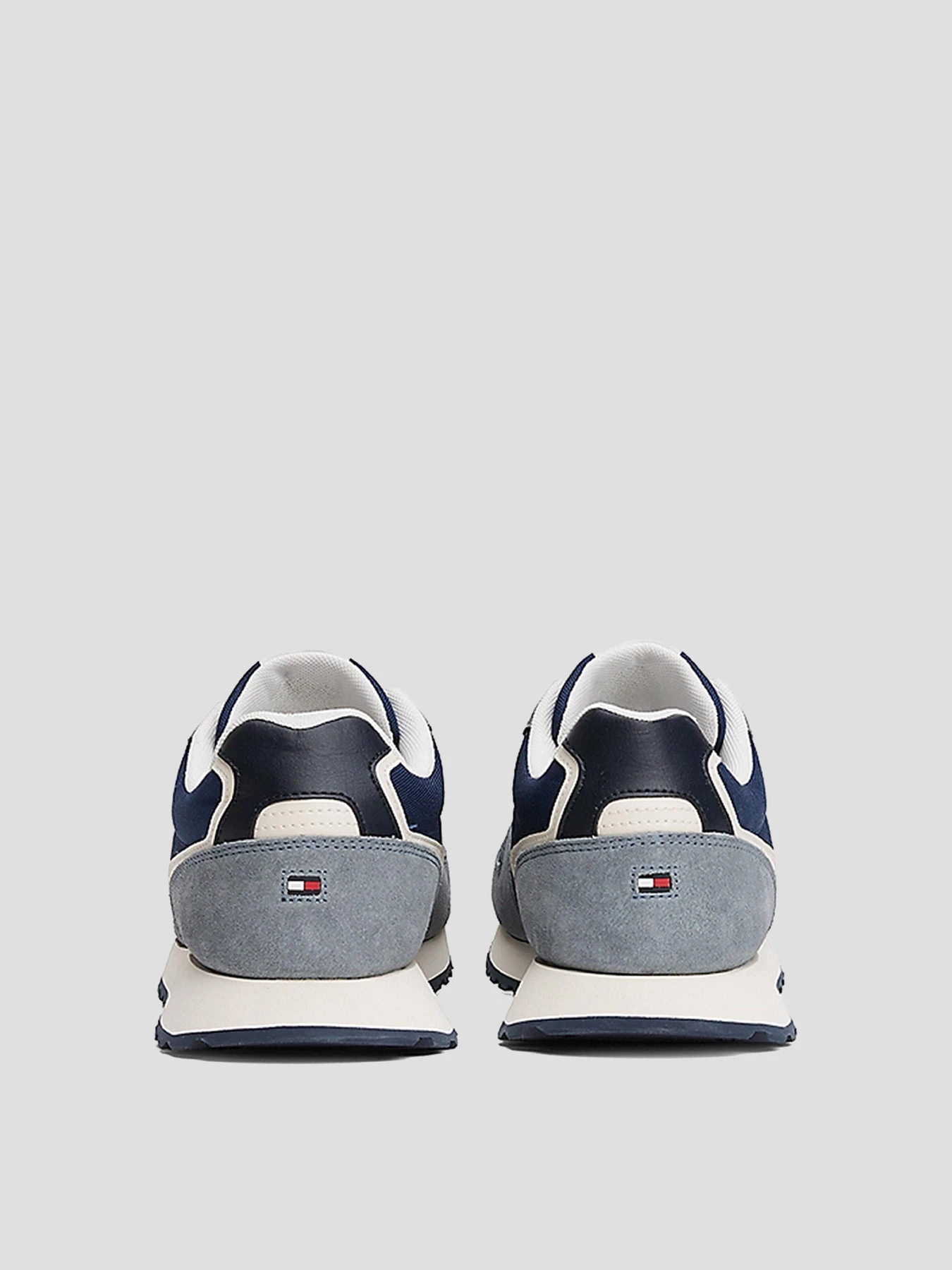 Кроссовки Tommy Hilfiger модель FM0FM05465-DB9 Кроссовки Tommy Hilfiger модель FM0FM05465-DB9 Фото