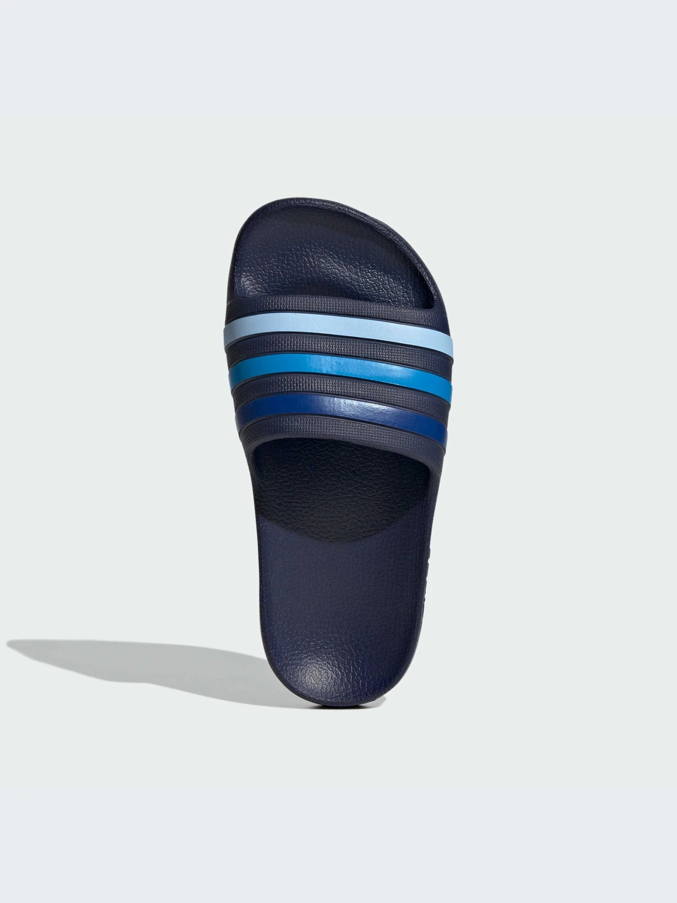Шлёпанцы Adidas Adilette модель JP5772-KZ Шлёпанцы Adidas Adilette модель JP5772-KZ Фото