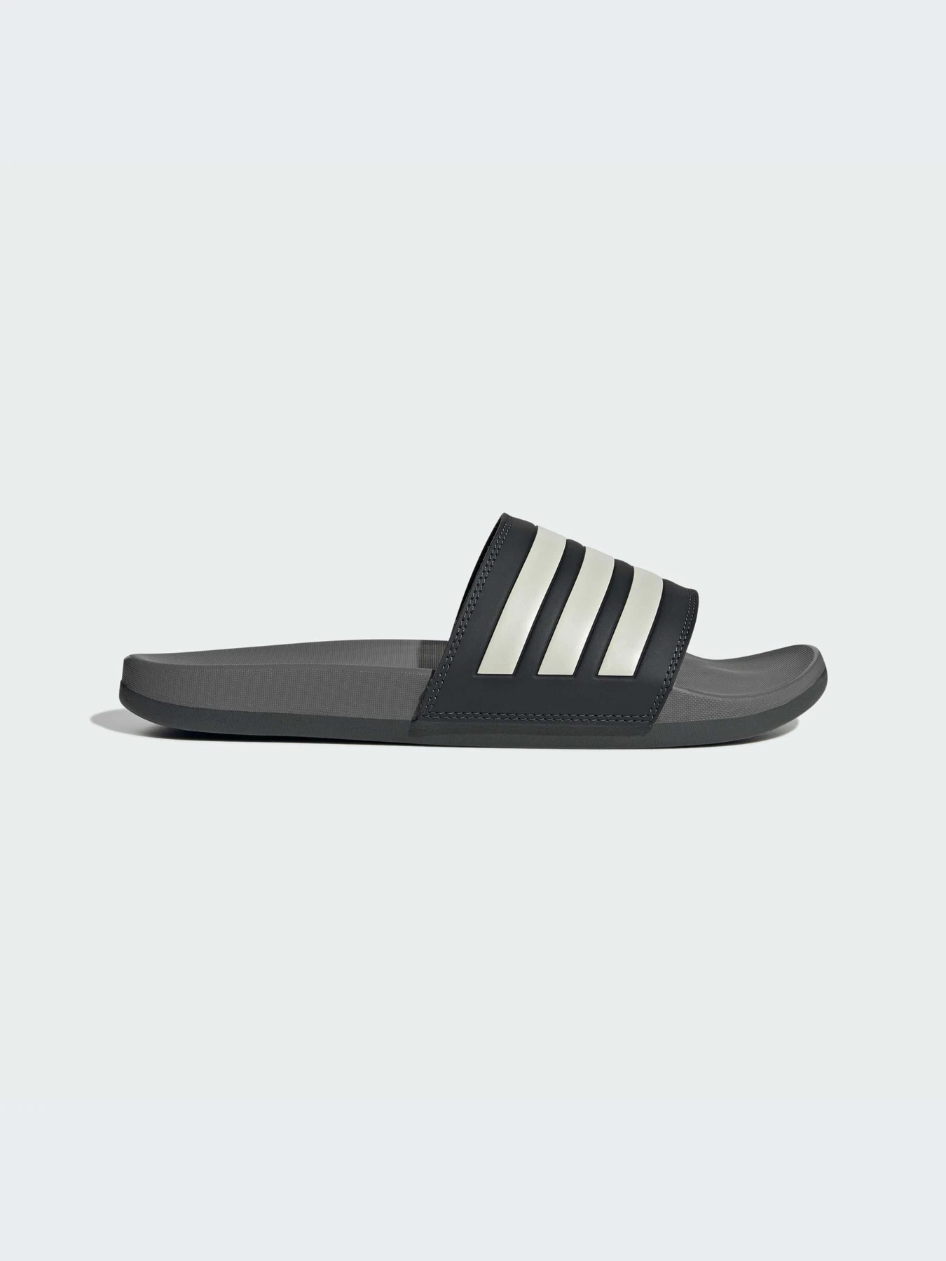 Шлёпанцы Adidas Adilette модель JP5734-KZ Шлёпанцы Adidas Adilette модель JP5734-KZ Фото
