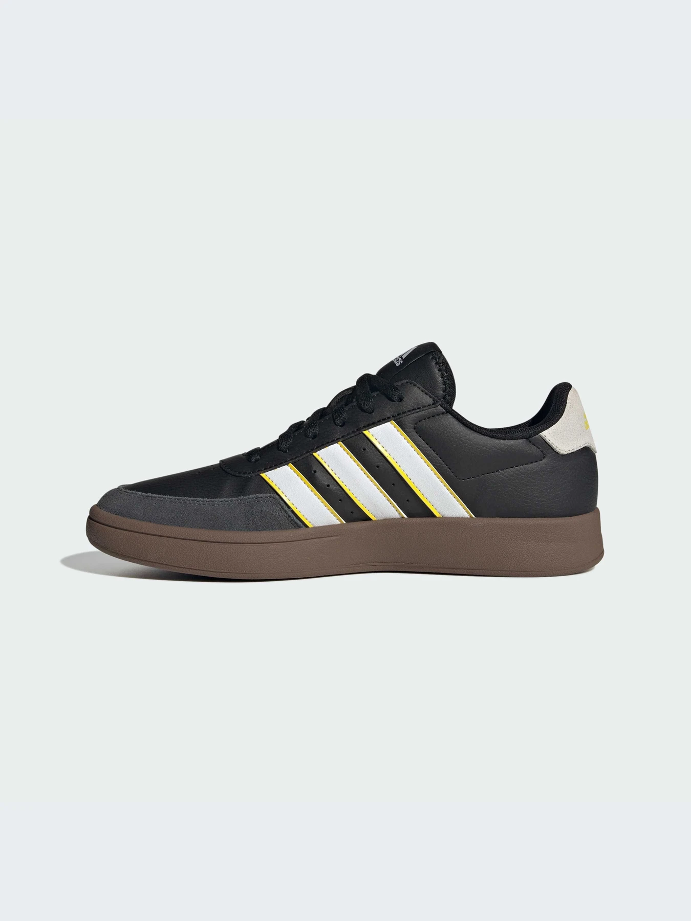 Кроссовки Adidas модель JP5382-KZ Кроссовки Adidas модель JP5382-KZ Фото