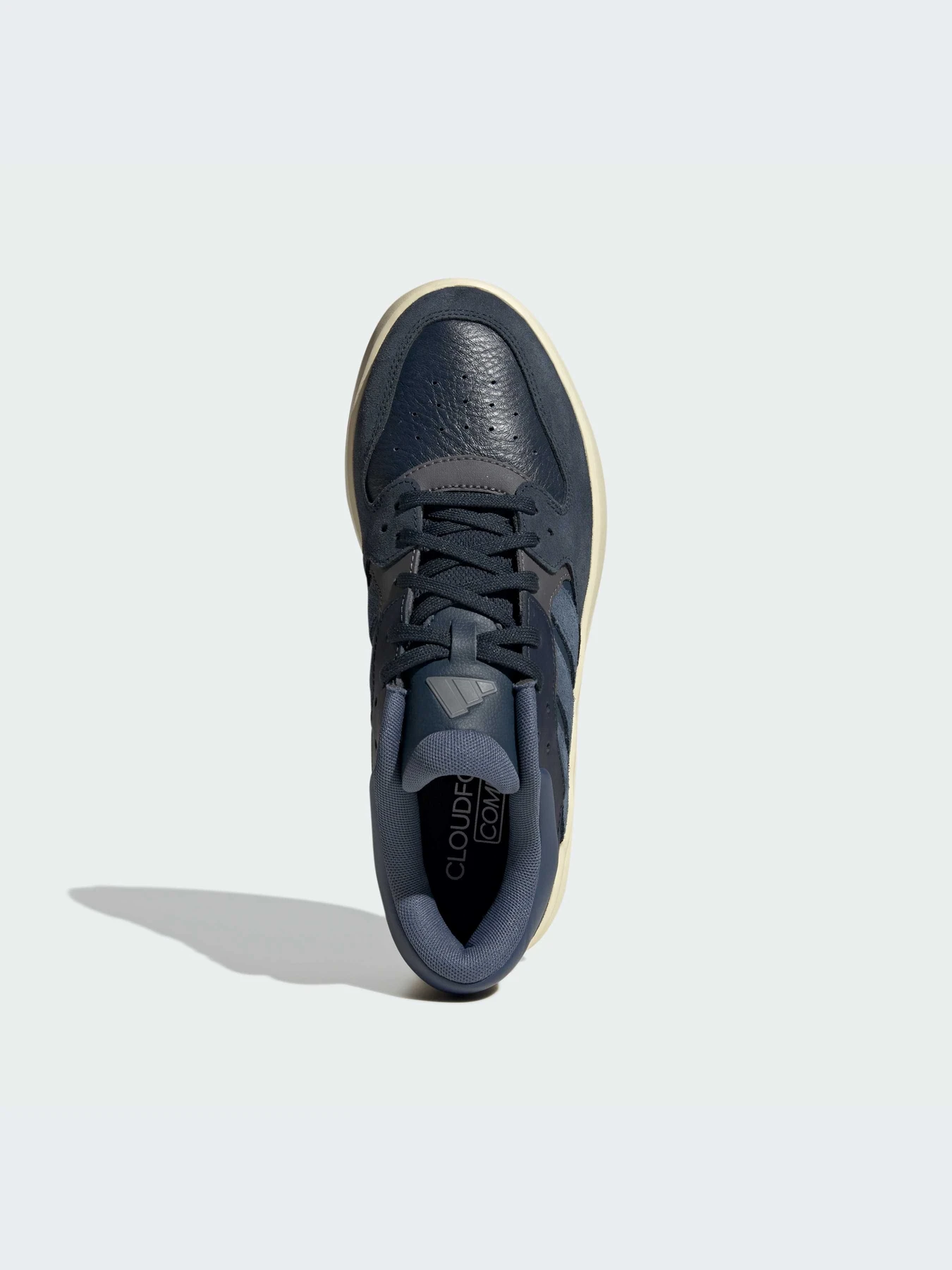 Кроссовки Adidas модель JP5370-KZ Кроссовки Adidas модель JP5370-KZ Фото