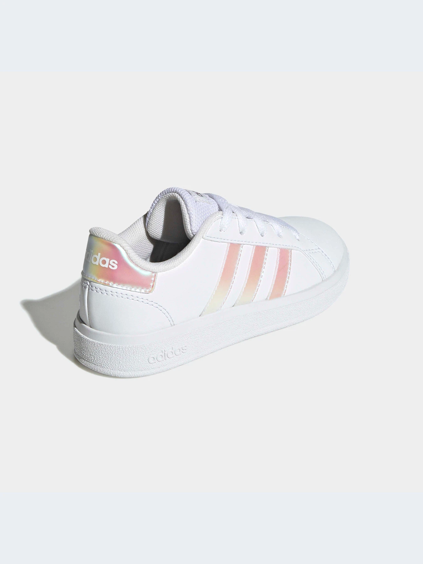 Кроссовки Adidas модель GY2326-KZ Кроссовки Adidas модель GY2326-KZ Фото