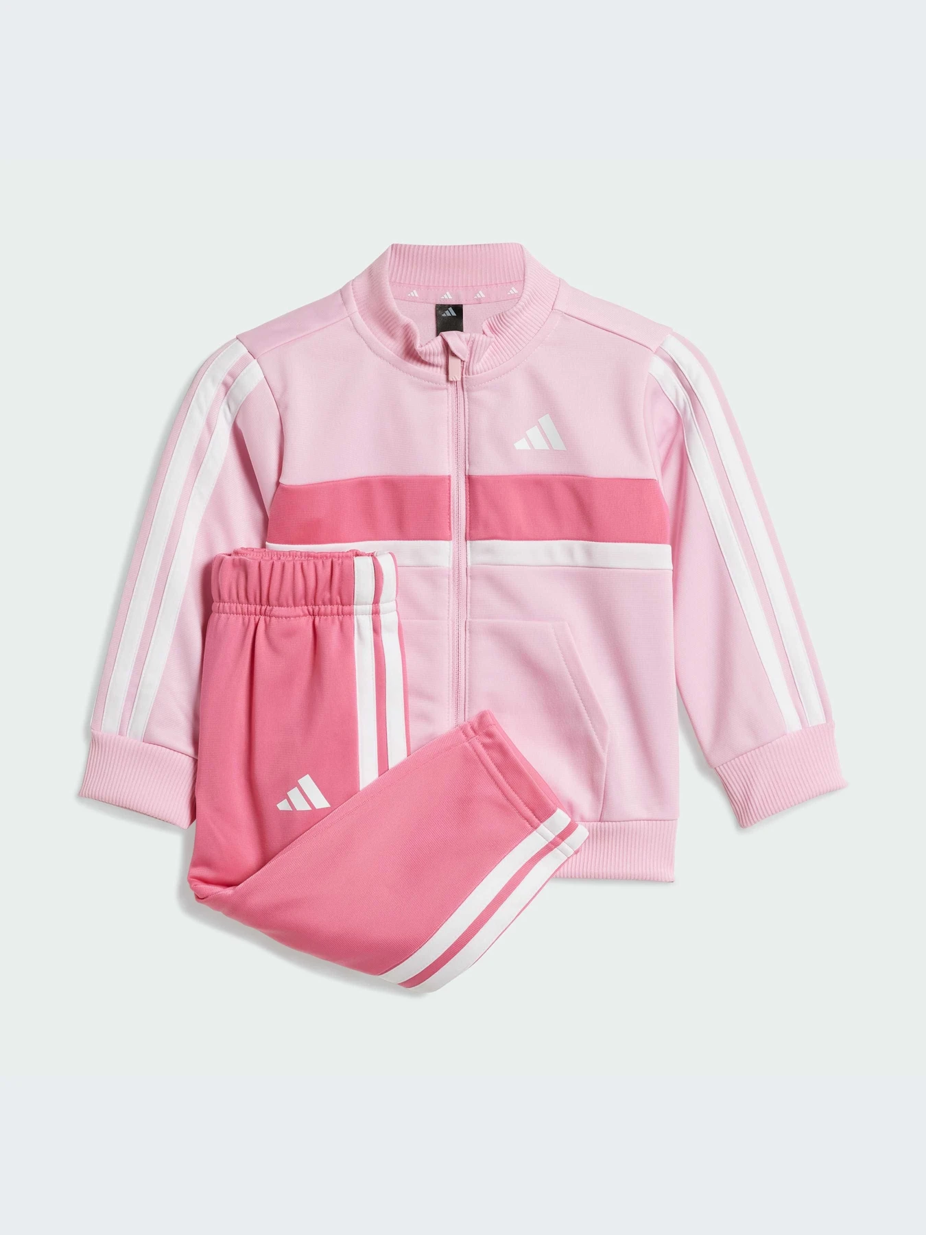 Костюмы Adidas модель JI6217-KZ Костюмы Adidas модель JI6217-KZ Фото