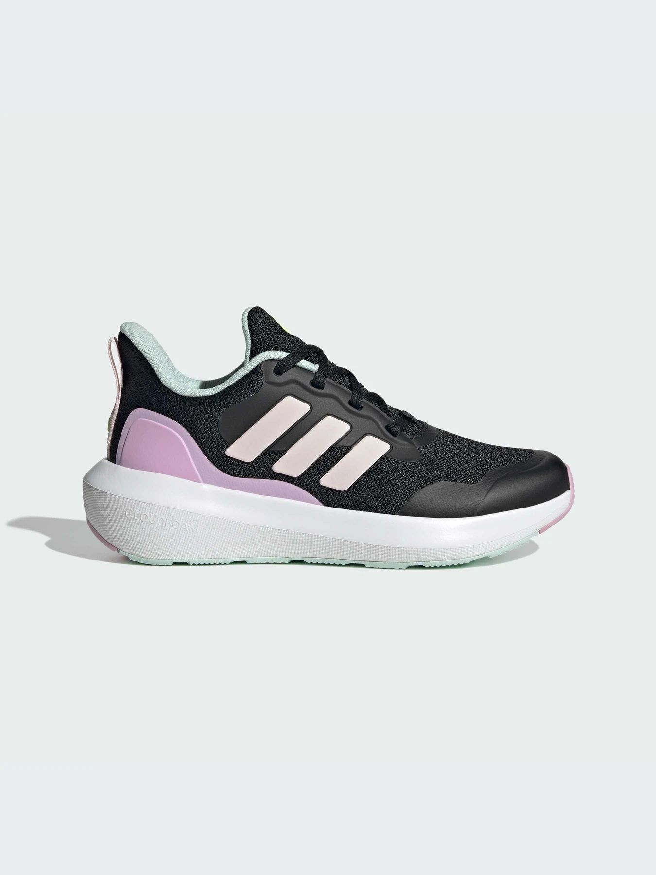 Кроссовки Adidas модель JI2180-KZ Кроссовки Adidas модель JI2180-KZ Фото