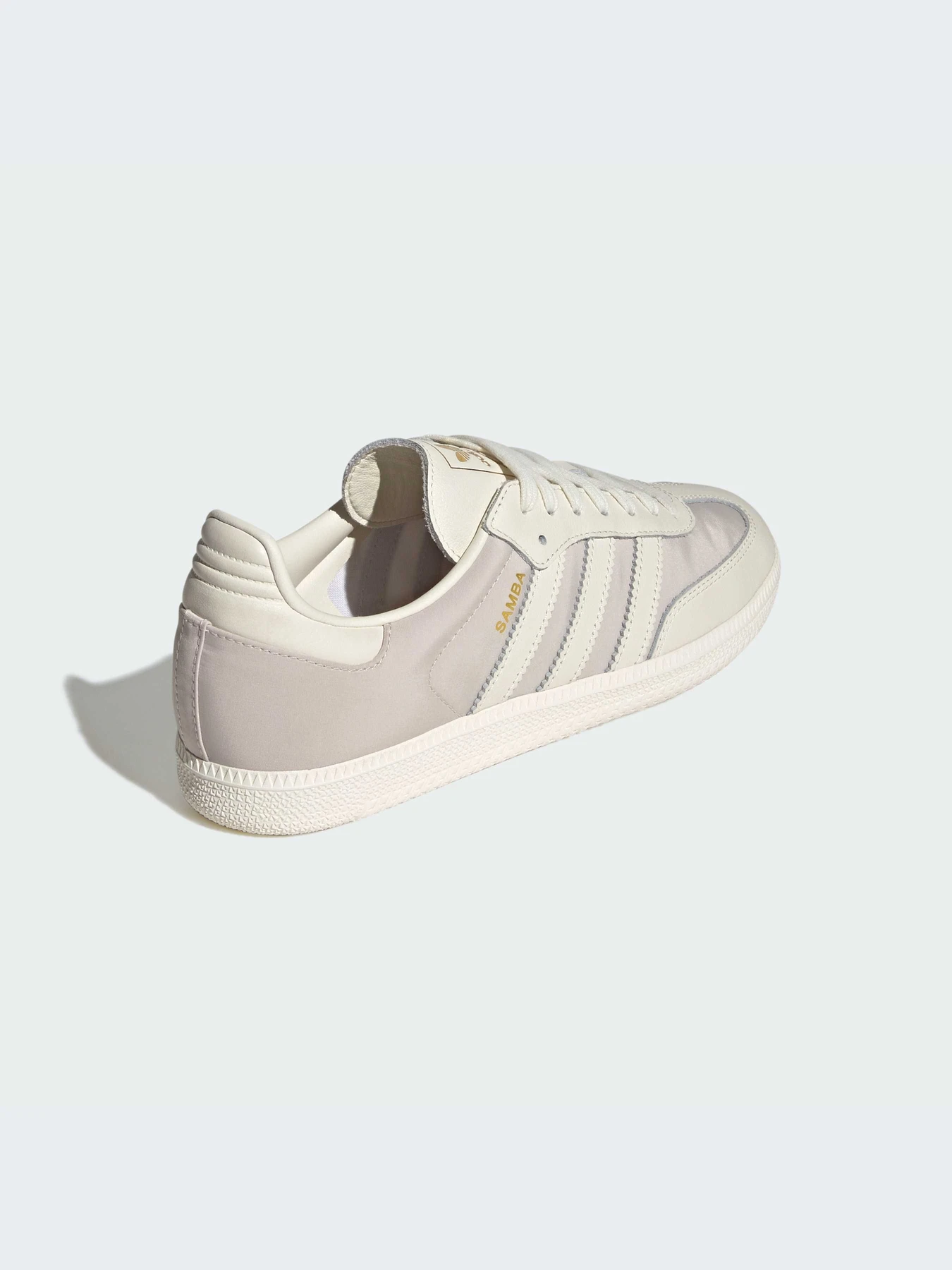 Кроссовки Adidas модель JI3204-KZ Кроссовки Adidas модель JI3204-KZ Фото