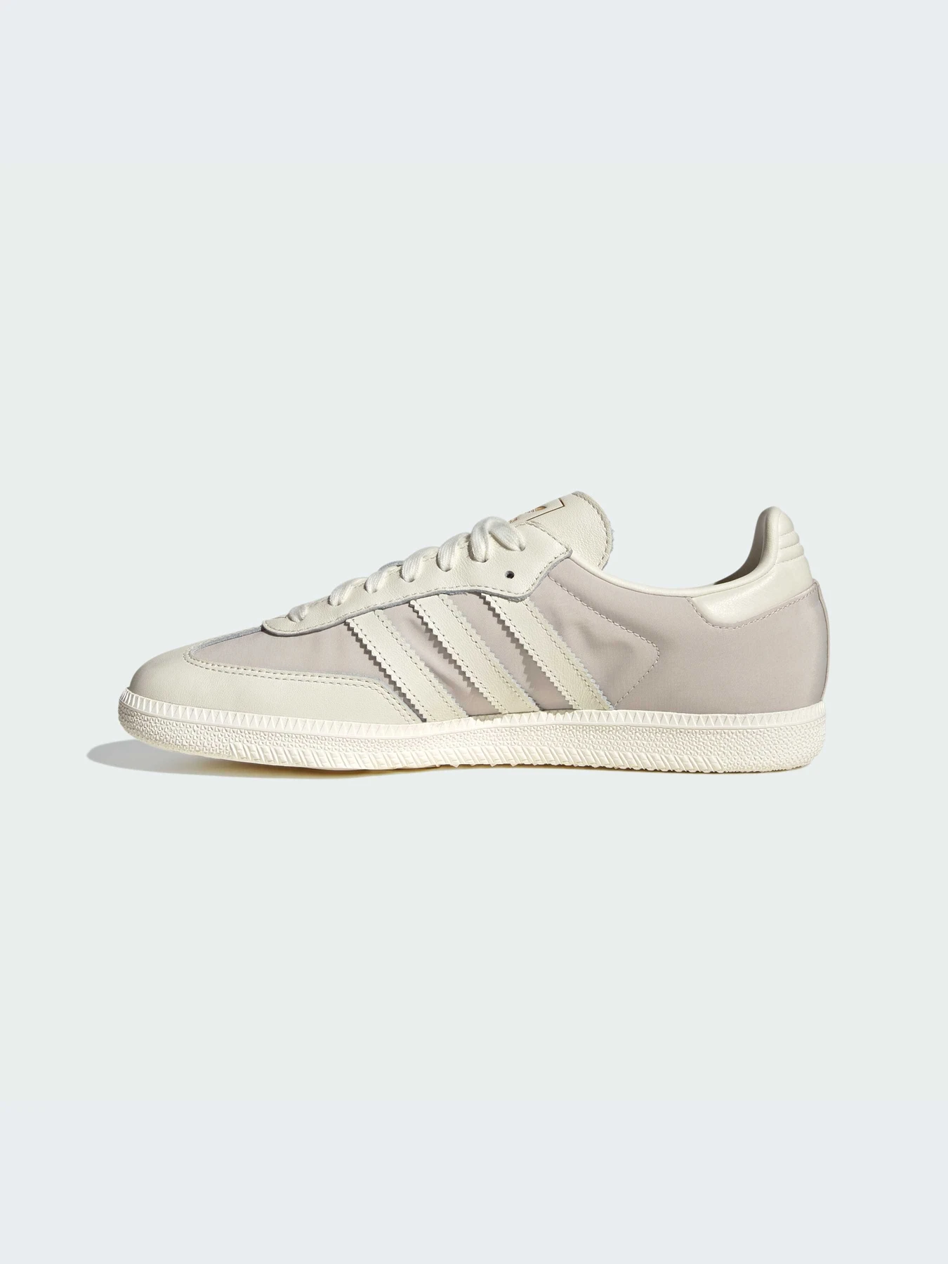 Кроссовки Adidas модель JI3204-KZ Кроссовки Adidas модель JI3204-KZ Фото