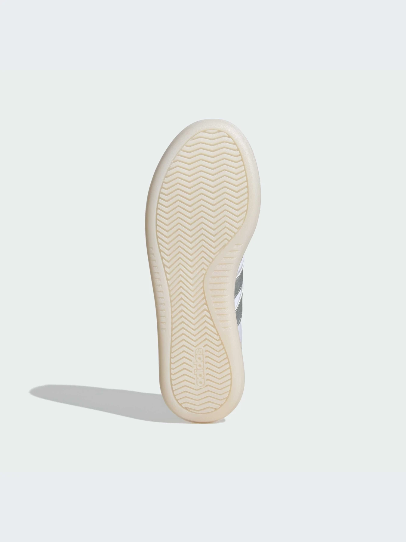 Кроссовки Adidas модель JI2321-KZ Кроссовки Adidas модель JI2321-KZ Фото