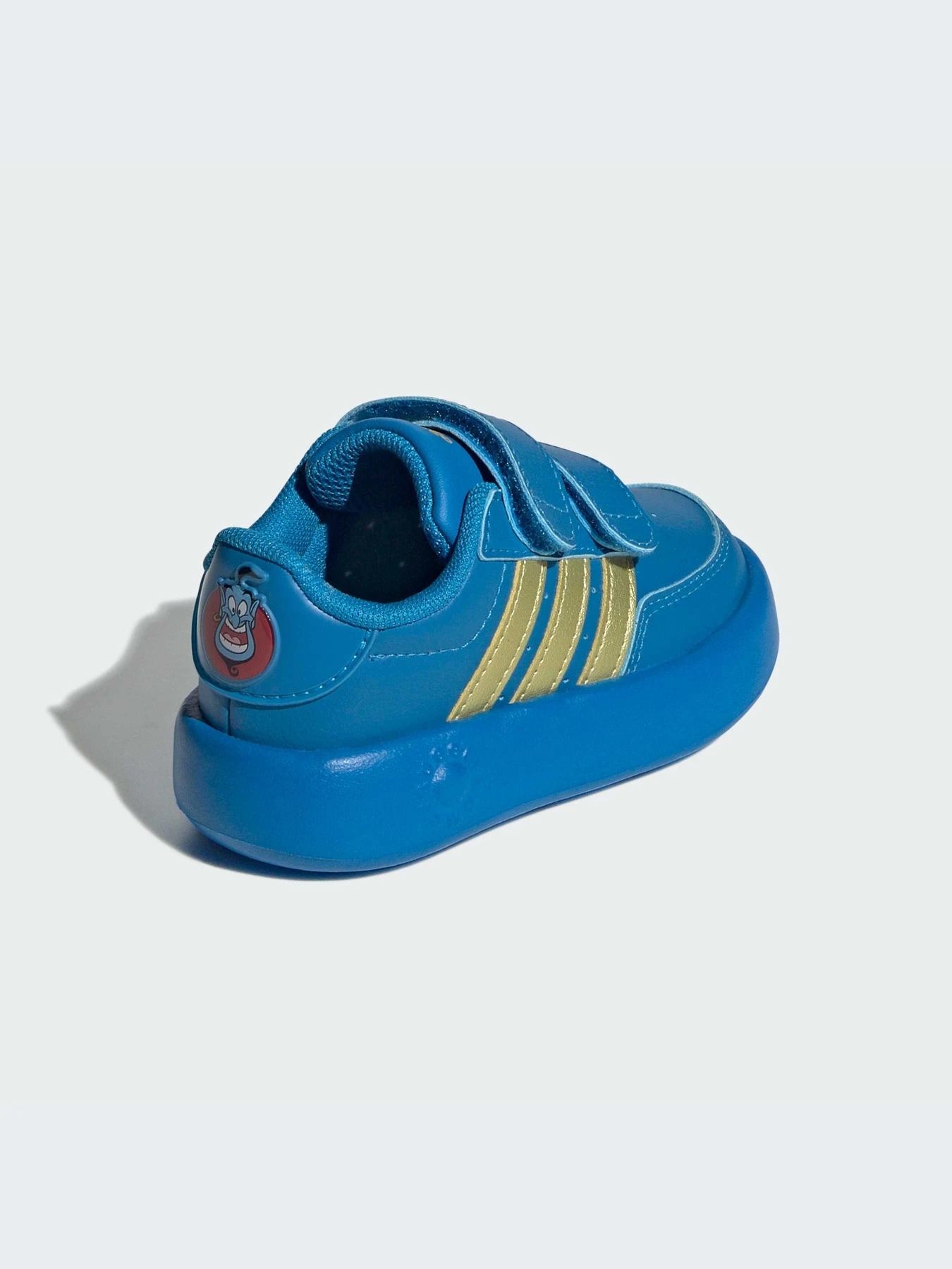 Кроссовки Adidas модель JH9236-KZ Кроссовки Adidas модель JH9236-KZ Фото