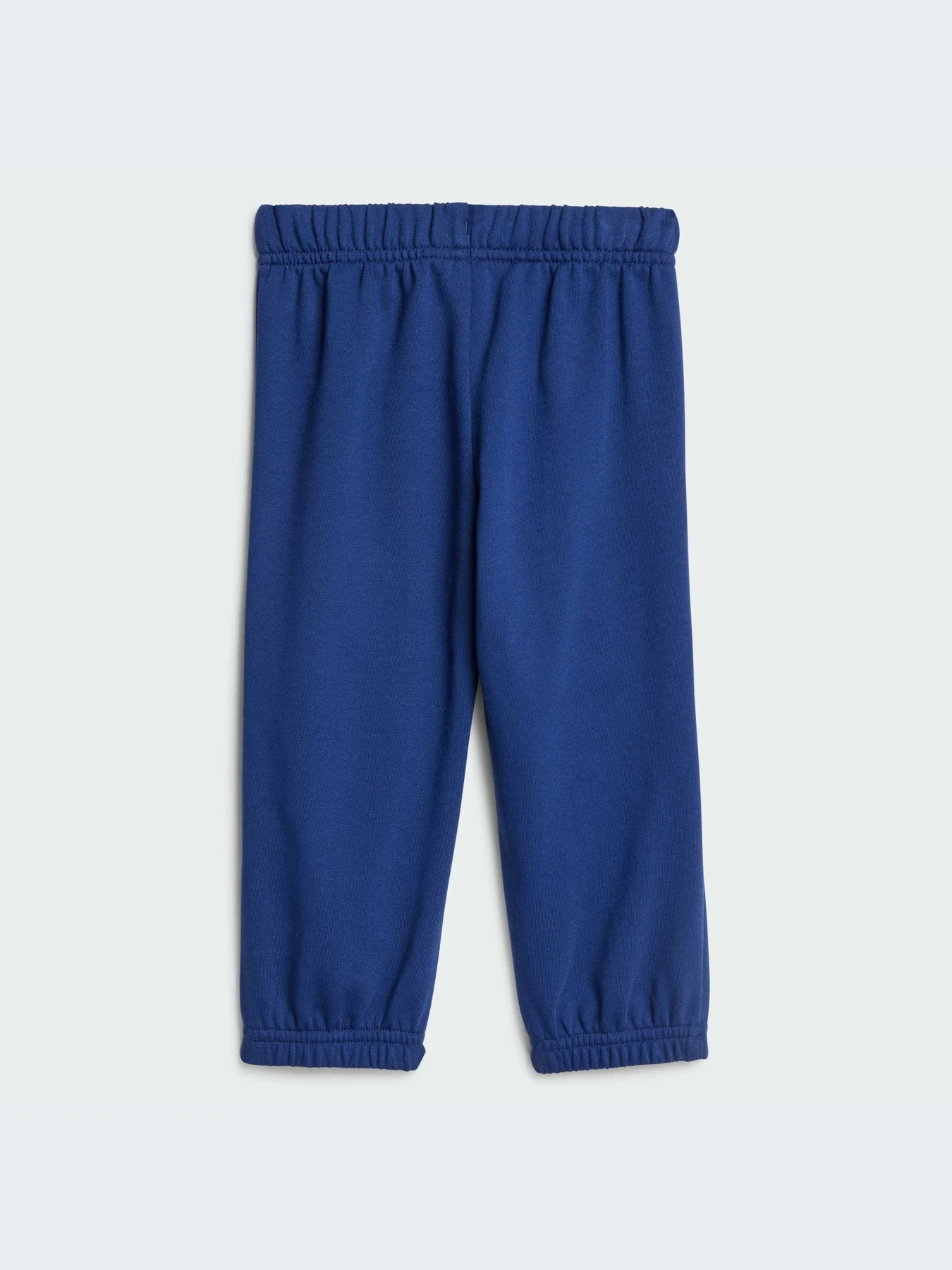 Костюмы Adidas модель JE1395-KZ Костюмы Adidas модель JE1395-KZ Фото