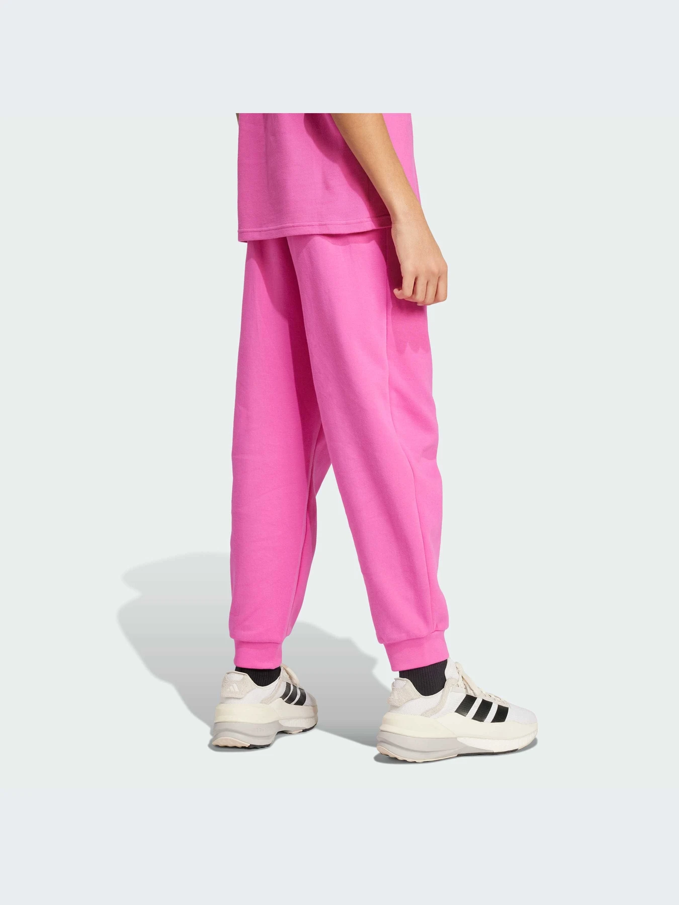 Спортивная одежда Adidas модель JD1774-KZ Спортивная одежда Adidas модель JD1774-KZ Фото