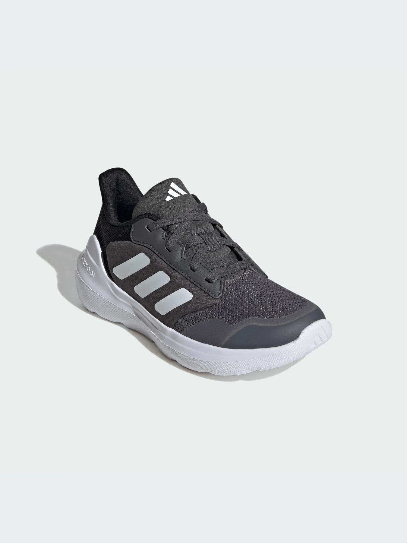 Кроссовки Adidas модель IE3545-KZ Кроссовки Adidas модель IE3545-KZ Фото