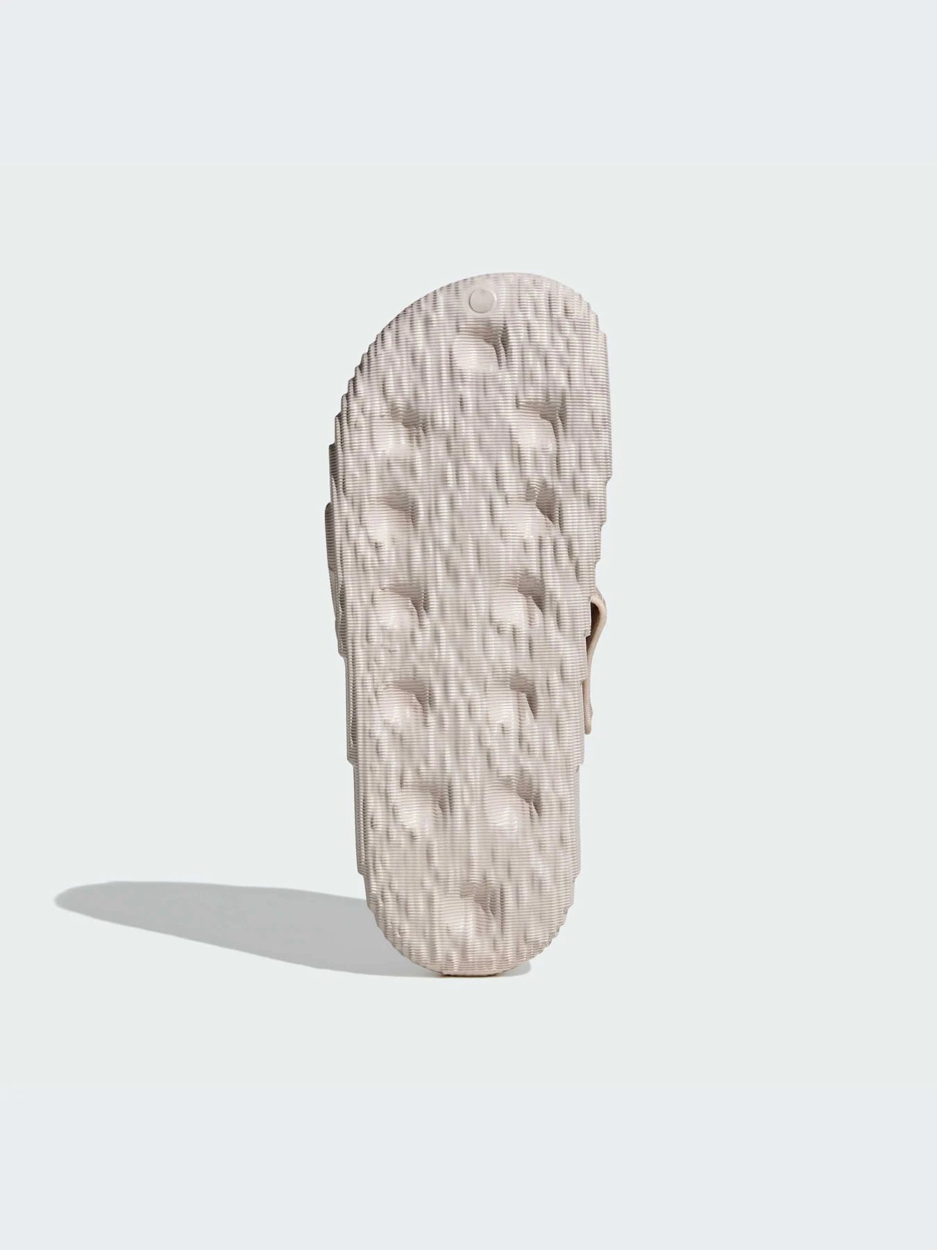 Сандалии Adidas Adilette модель IE5651-KZ Сандалии Adidas Adilette модель IE5651-KZ Фото