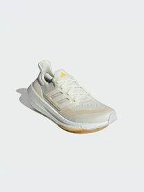 Кроссовки Adidas Ultraboost модель ID3318-KZ Фото