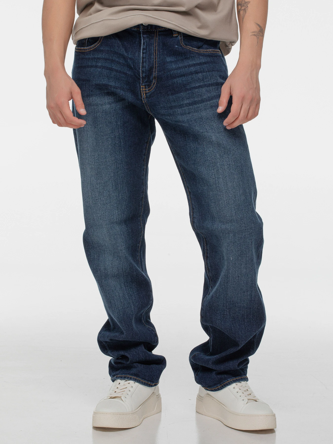 Джинсы Armani Exchange модель XM000069-AF14265-MB001 Джинсы Armani Exchange модель XM000069-AF14265-MB001 Фото
