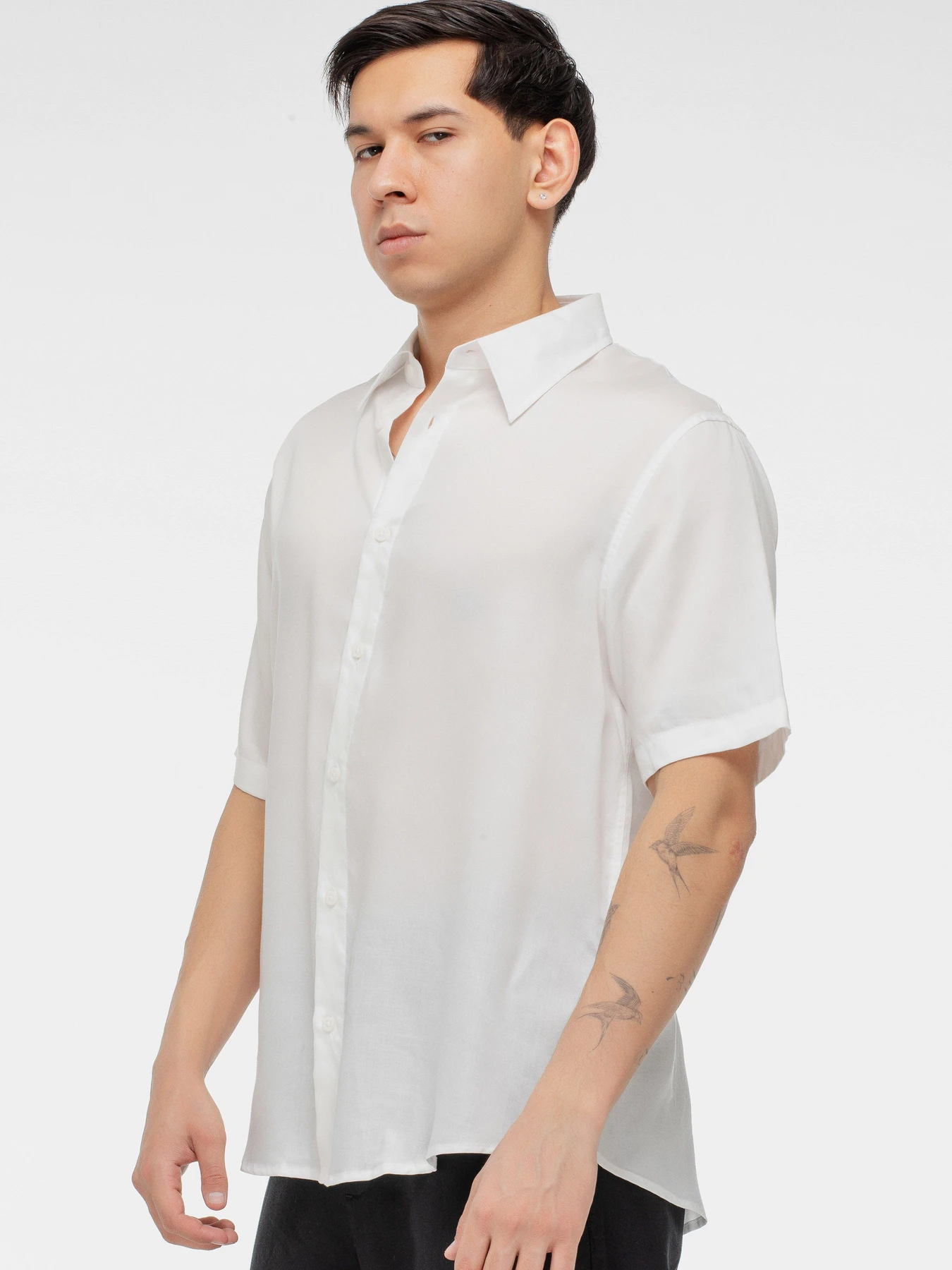 Рубашки Armani Exchange модель XM000451-AF13172-U0009 Рубашки Armani Exchange модель XM000451-AF13172-U0009 Фото