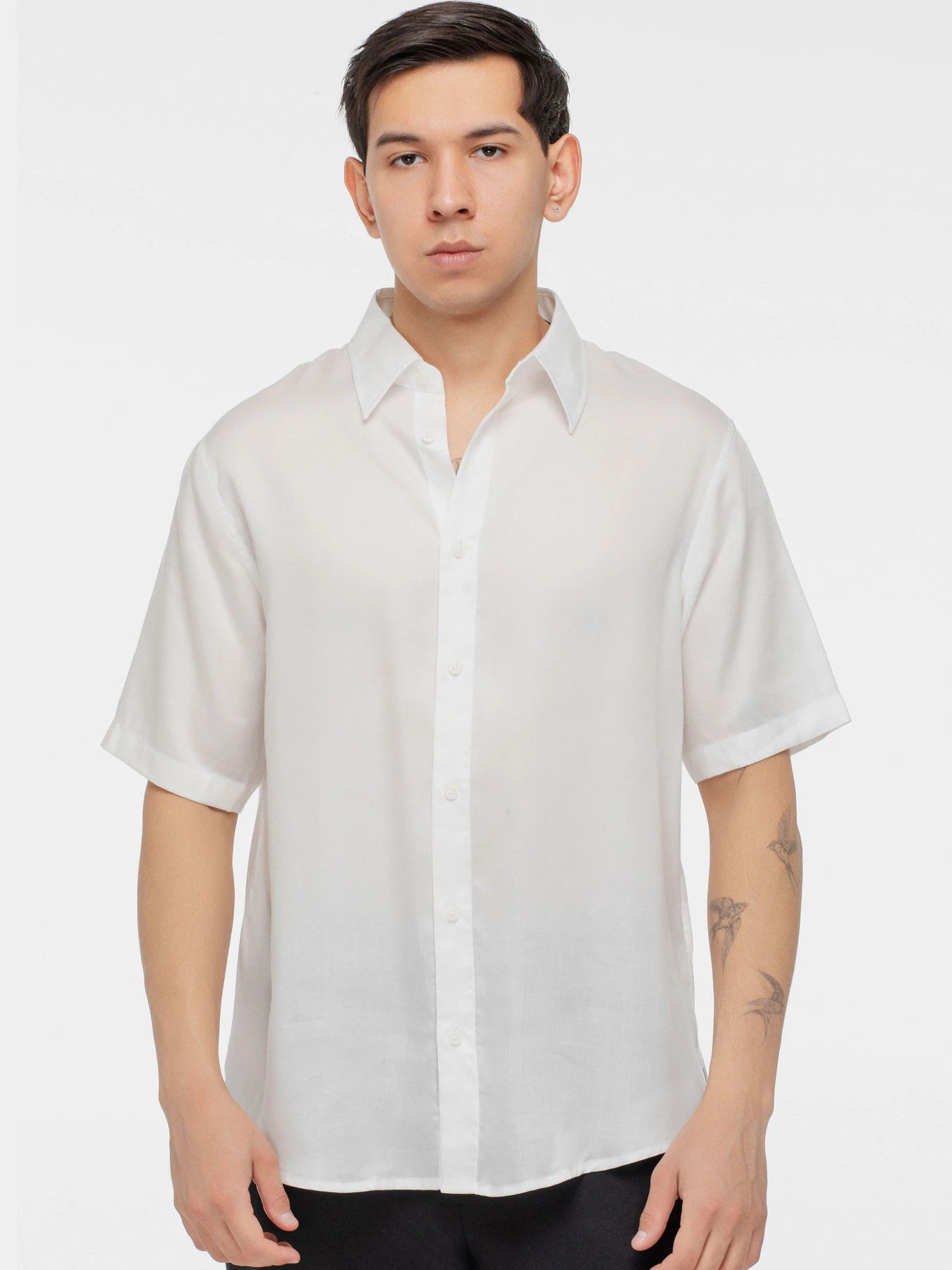 Рубашки Armani Exchange модель XM000451-AF13172-U0009 Рубашки Armani Exchange модель XM000451-AF13172-U0009 Фото