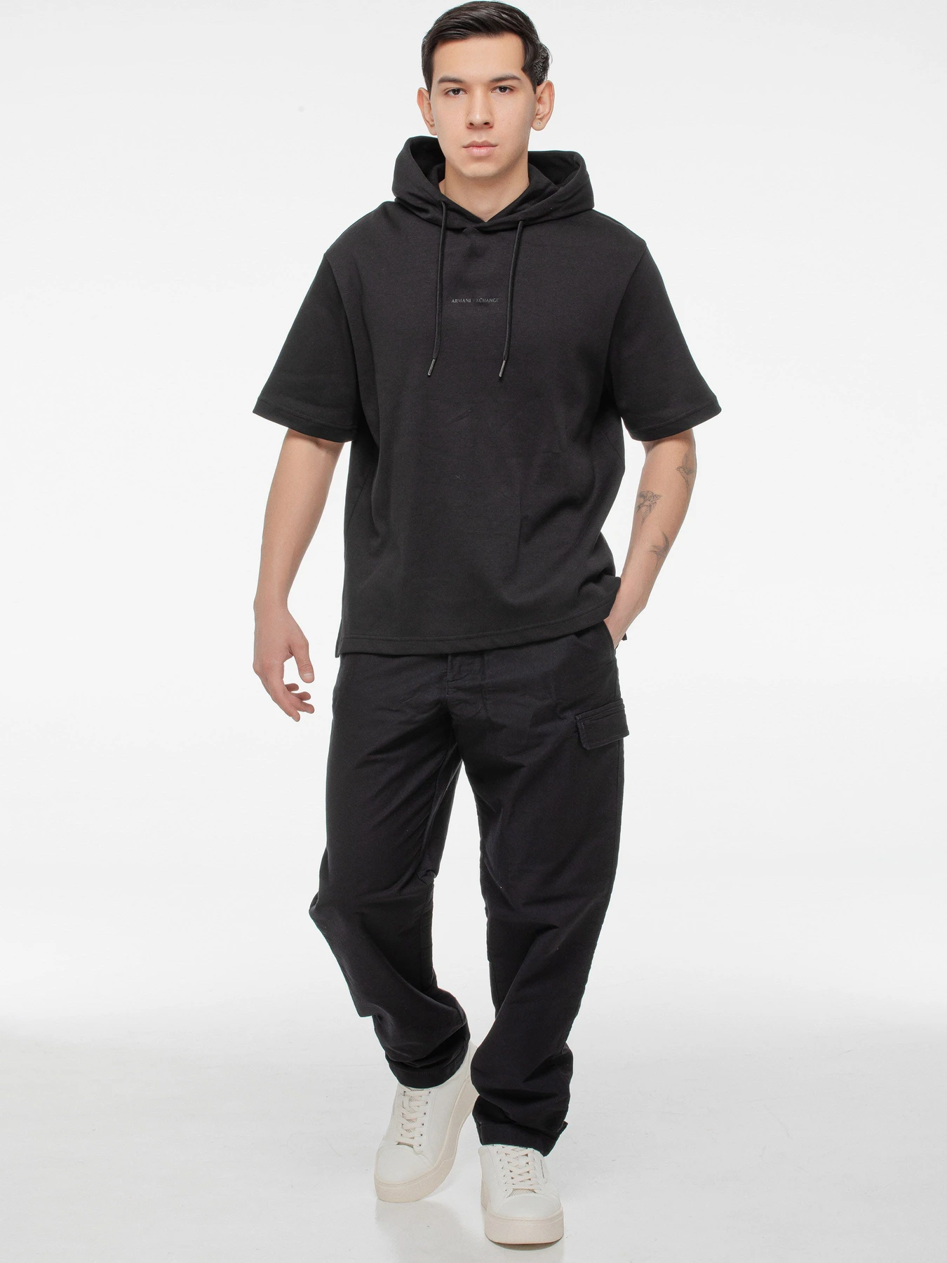 Худи и свитшоты Armani Exchange модель XM000495-AF10365-UC001 Худи и свитшоты Armani Exchange модель XM000495-AF10365-UC001 Фото