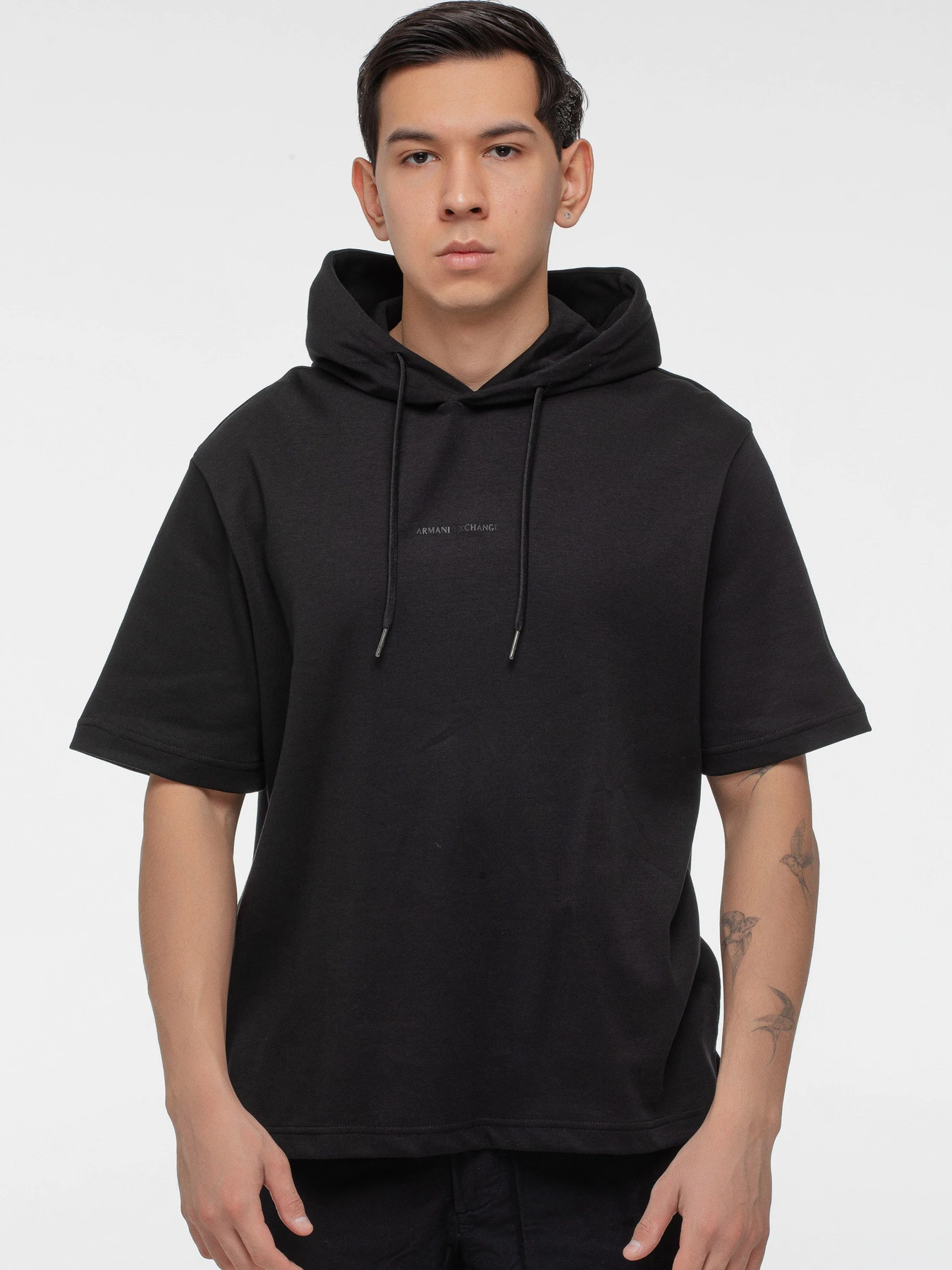 Худи и свитшоты Armani Exchange модель XM000495-AF10365-UC001 Худи и свитшоты Armani Exchange модель XM000495-AF10365-UC001 Фото