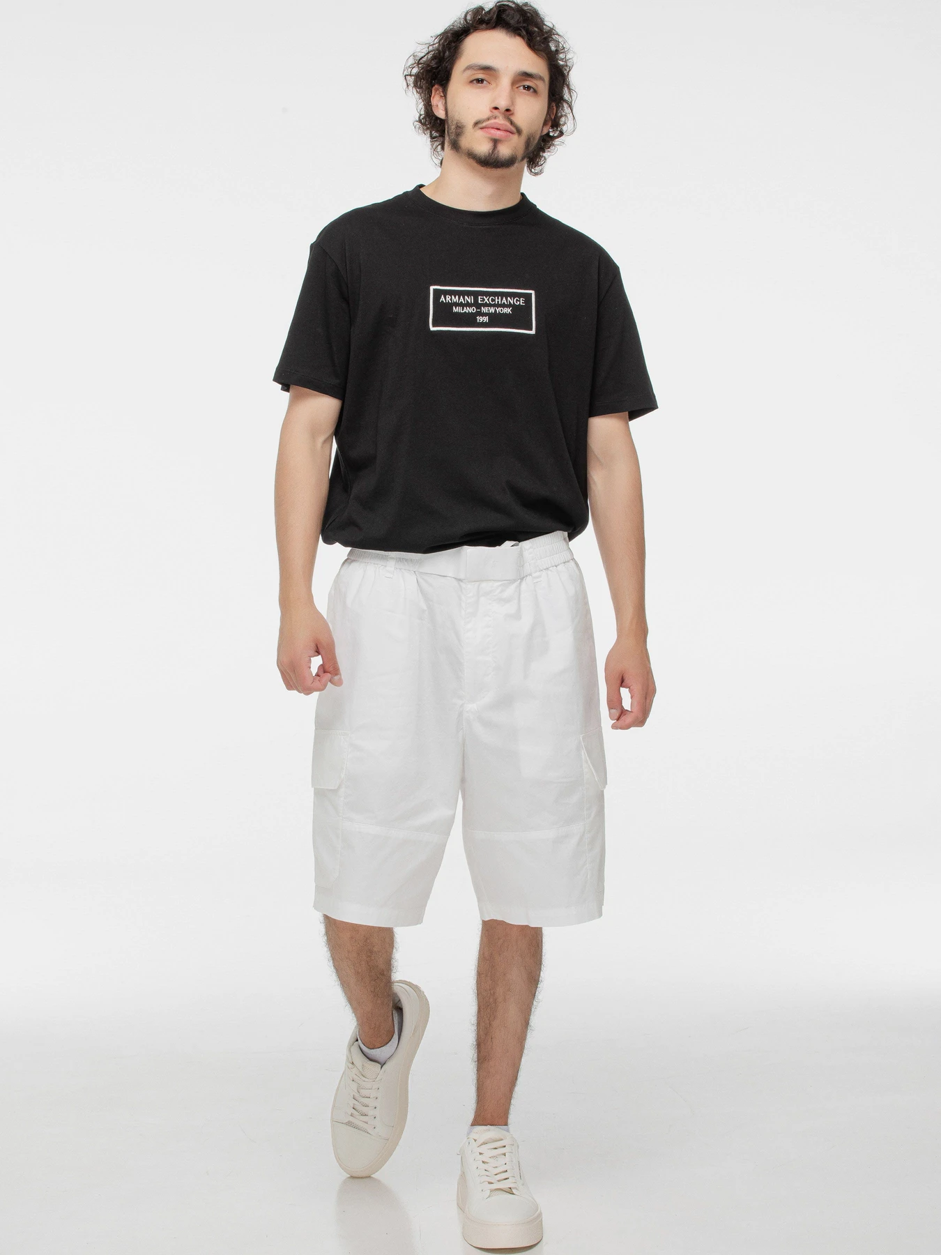 Шорты Armani Exchange модель XM000150-AF11882-U0009 Шорты Armani Exchange модель XM000150-AF11882-U0009 Фото