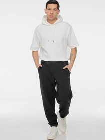 Брюки Armani Exchange модель XM000516-AF13047-MC105 Фото