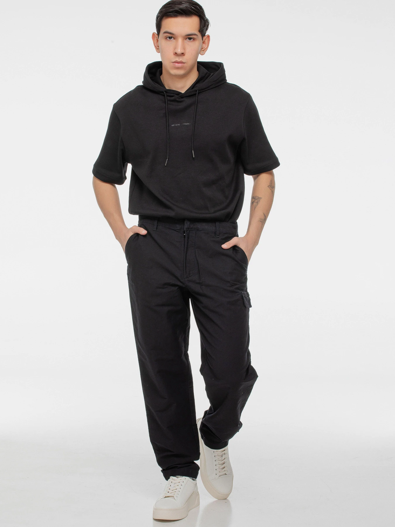 Брюки Armani Exchange модель XM001313-AF14862-UB101 Брюки Armani Exchange модель XM001313-AF14862-UB101 Фото