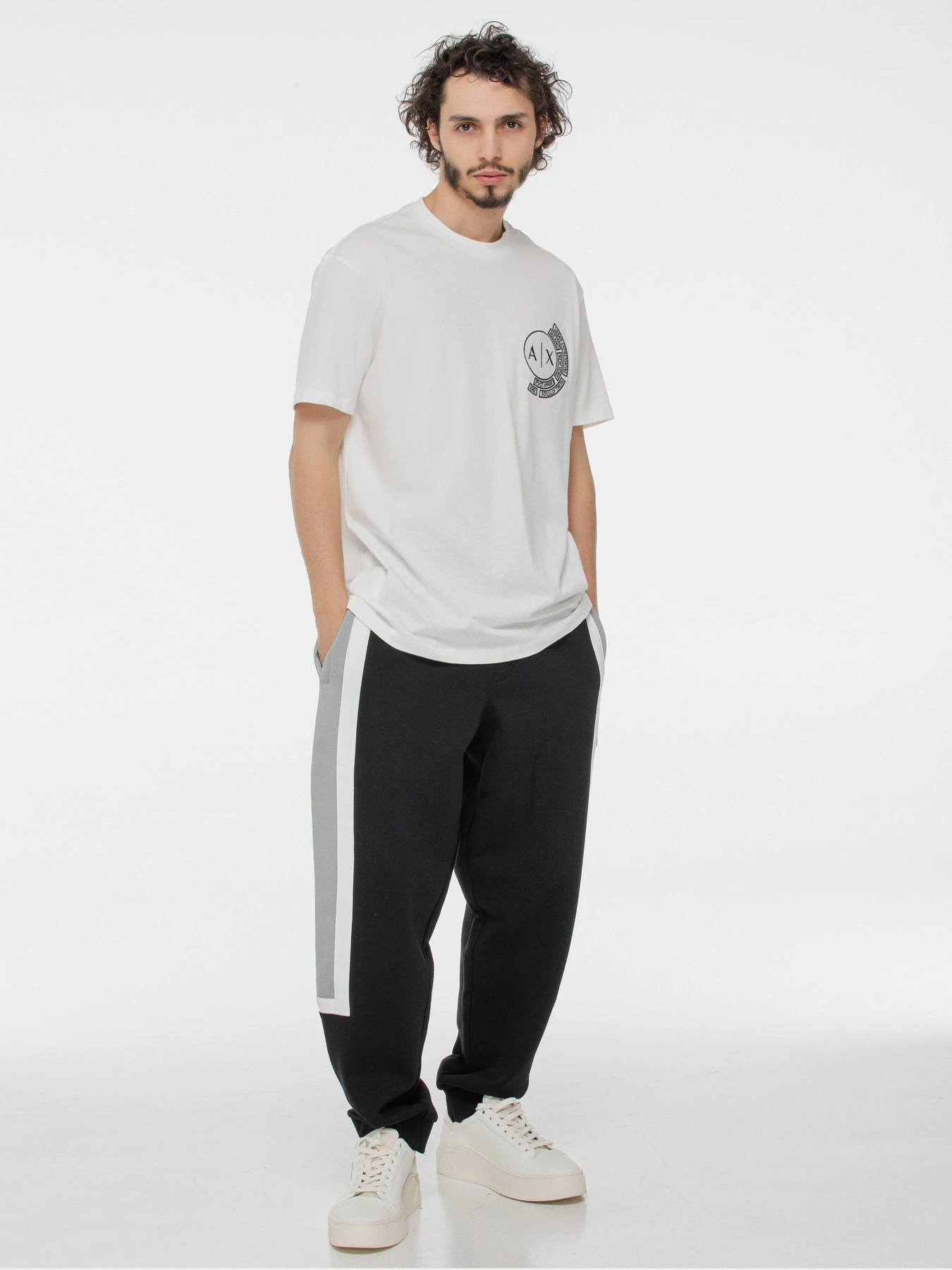 Футболки и поло Armani Exchange модель XM000556-AF10358-U0009 Футболки и поло Armani Exchange модель XM000556-AF10358-U0009 Фото