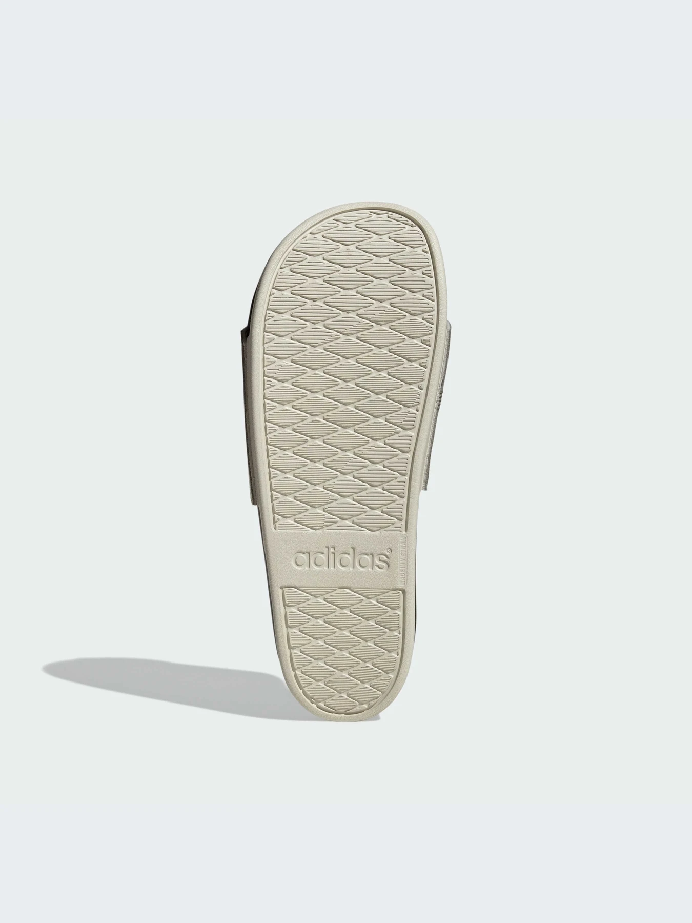 Шлёпанцы Adidas Adilette модель JP5736-KZ Шлёпанцы Adidas Adilette модель JP5736-KZ Фото