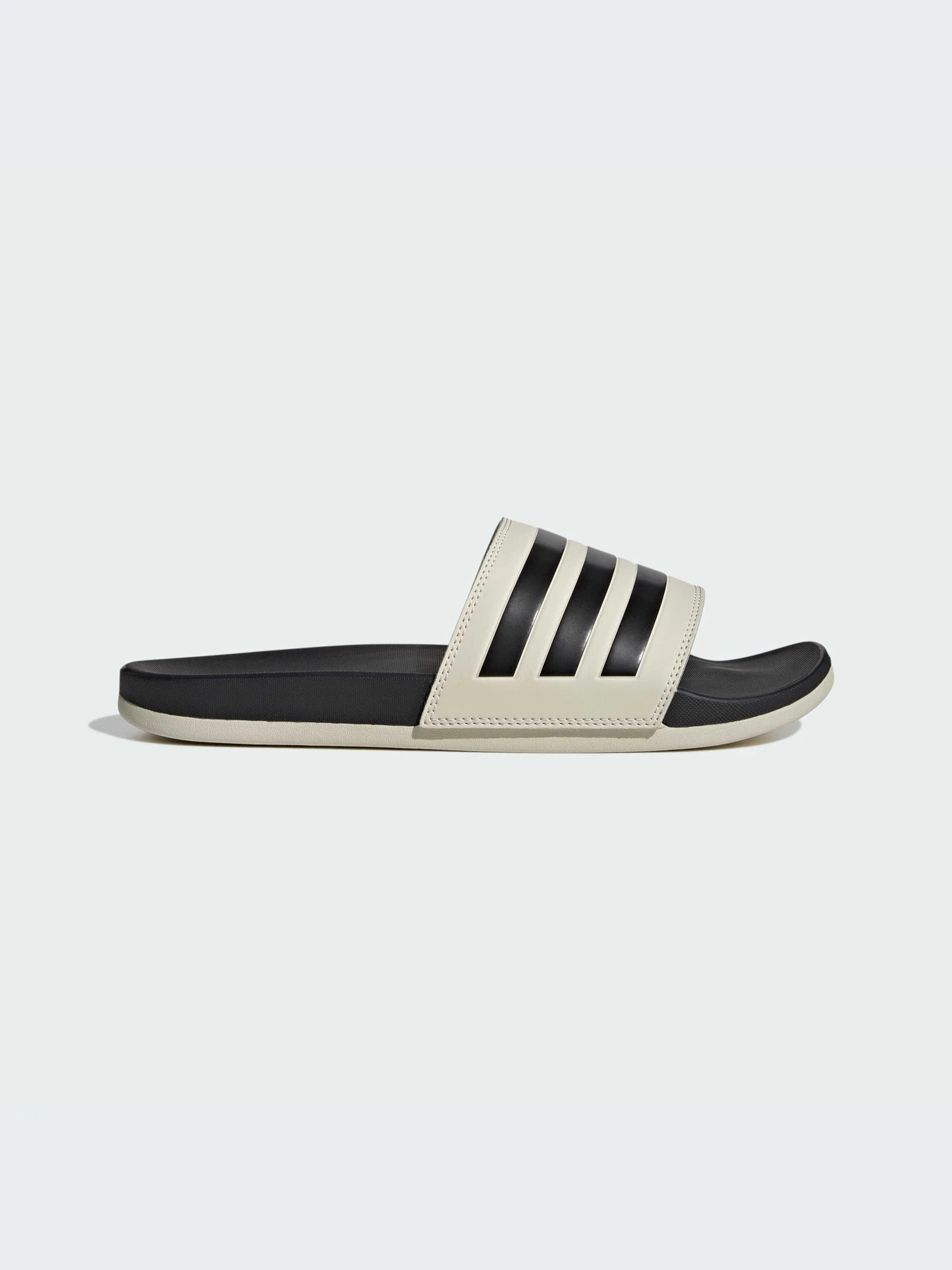 Шлёпанцы Adidas Adilette модель JP5736-KZ Шлёпанцы Adidas Adilette модель JP5736-KZ Фото