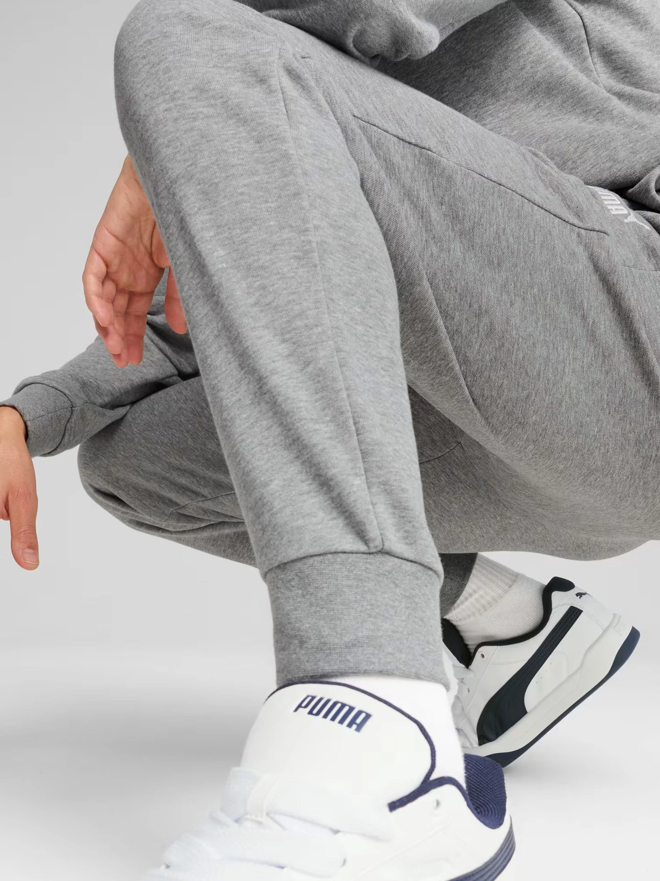 Костюмы PUMA модель 68484803 Костюмы PUMA модель 68484803 Фото