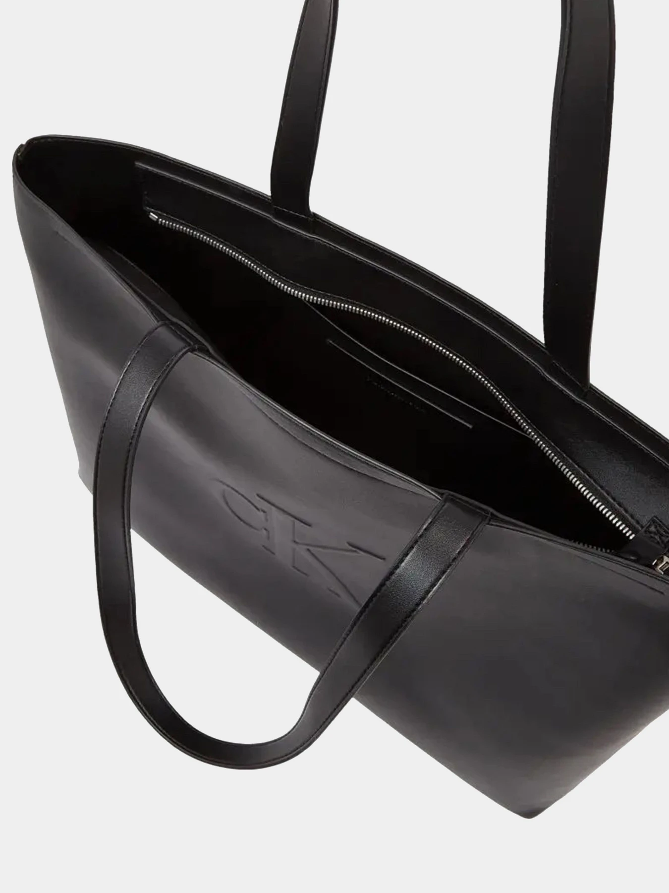 Сумки Calvin Klein модель LV04K3070G-UB1 Сумки Calvin Klein модель LV04K3070G-UB1 Фото