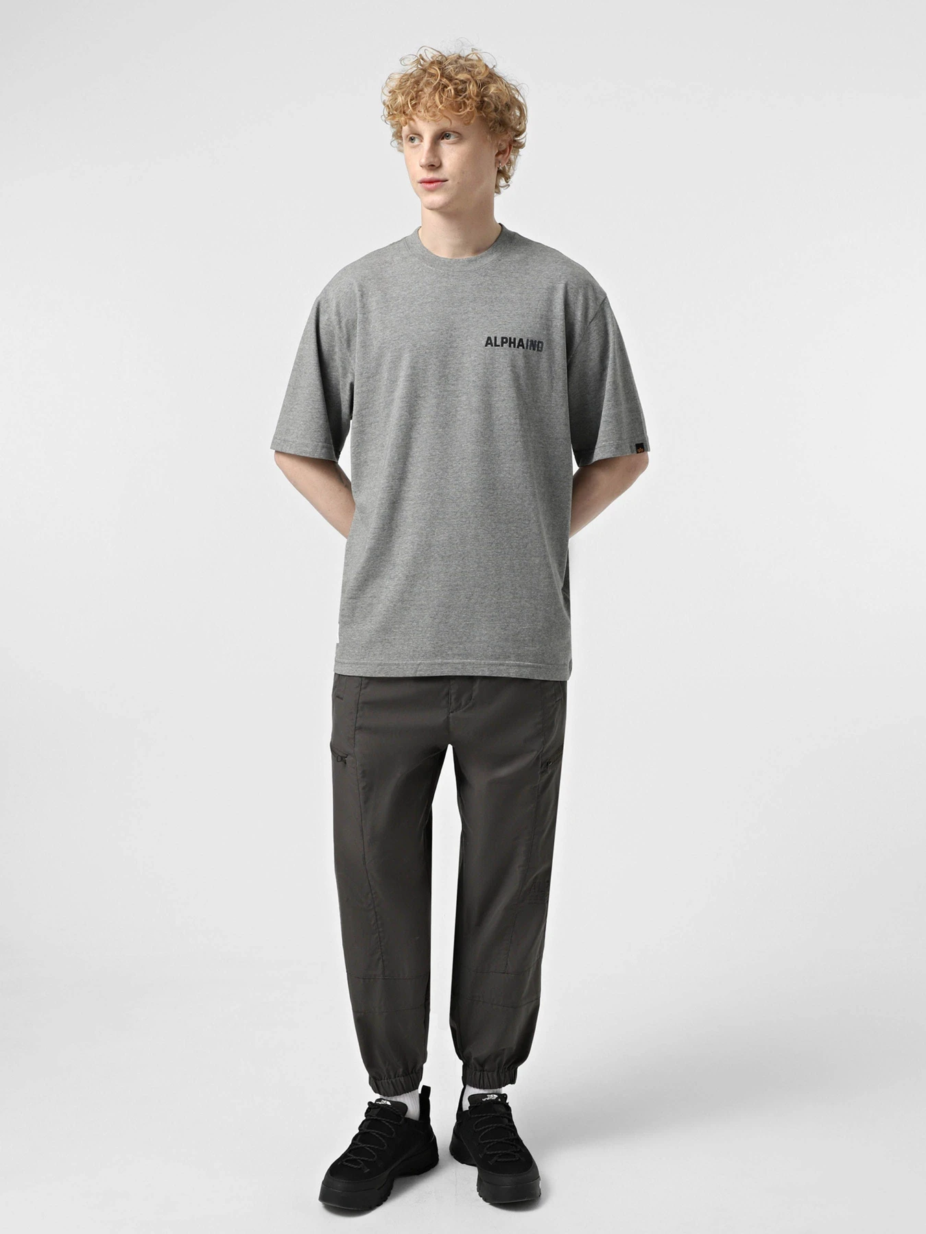 Футболки и поло Alpha Industries модель MTU55004C1_063 Футболки и поло Alpha Industries модель MTU55004C1_063 Фото
