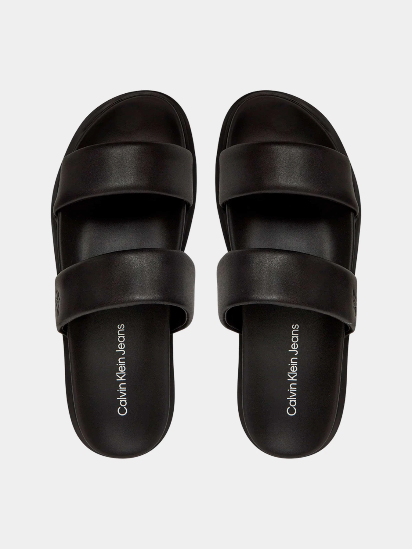Шлёпанцы Calvin Klein модель YM0YM01226-0GJ Шлёпанцы Calvin Klein модель YM0YM01226-0GJ Фото
