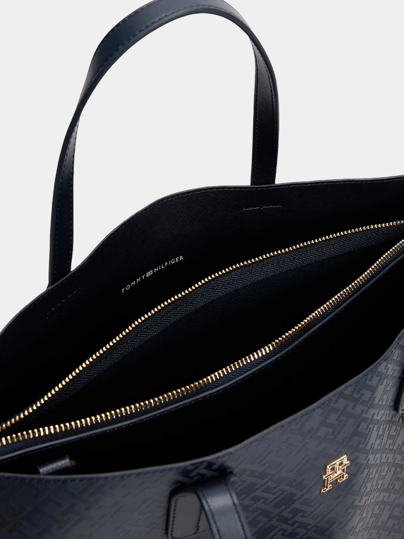 Сумки Tommy Hilfiger модель AW0AW17174-DW6 Сумки Tommy Hilfiger модель AW0AW17174-DW6 Фото