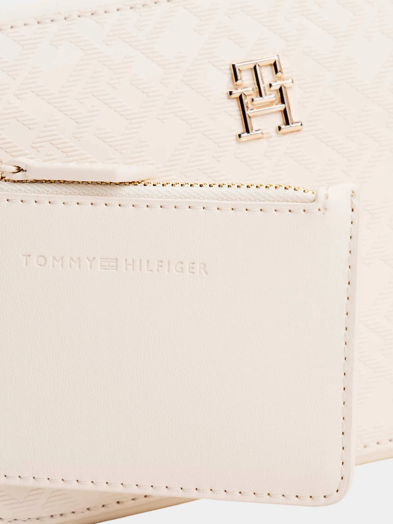 Сумки Tommy Hilfiger модель AW0AW17221-AA8 Сумки Tommy Hilfiger модель AW0AW17221-AA8 Фото