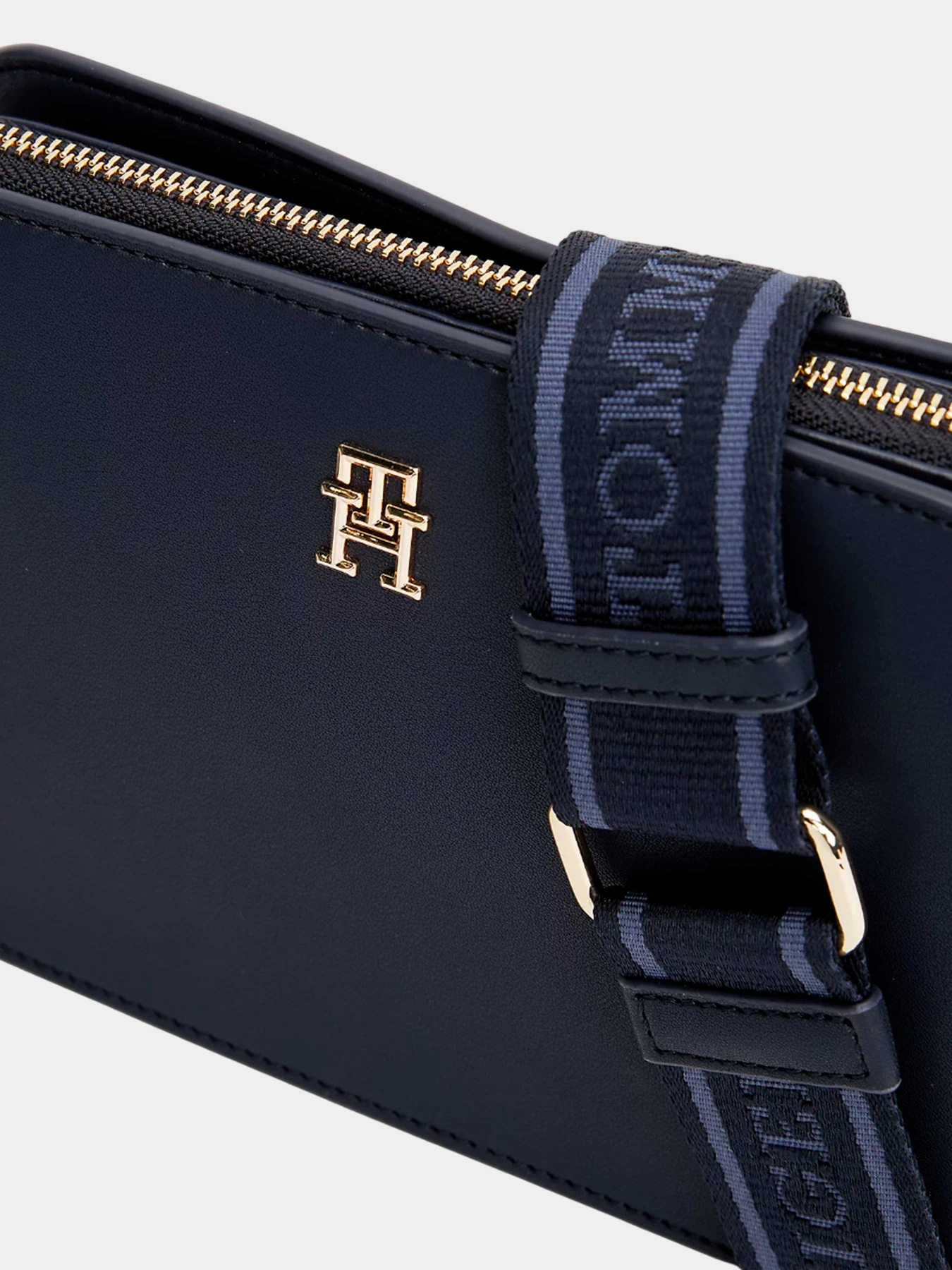 Сумки Tommy Hilfiger модель AW0AW17229-DW6 Фото