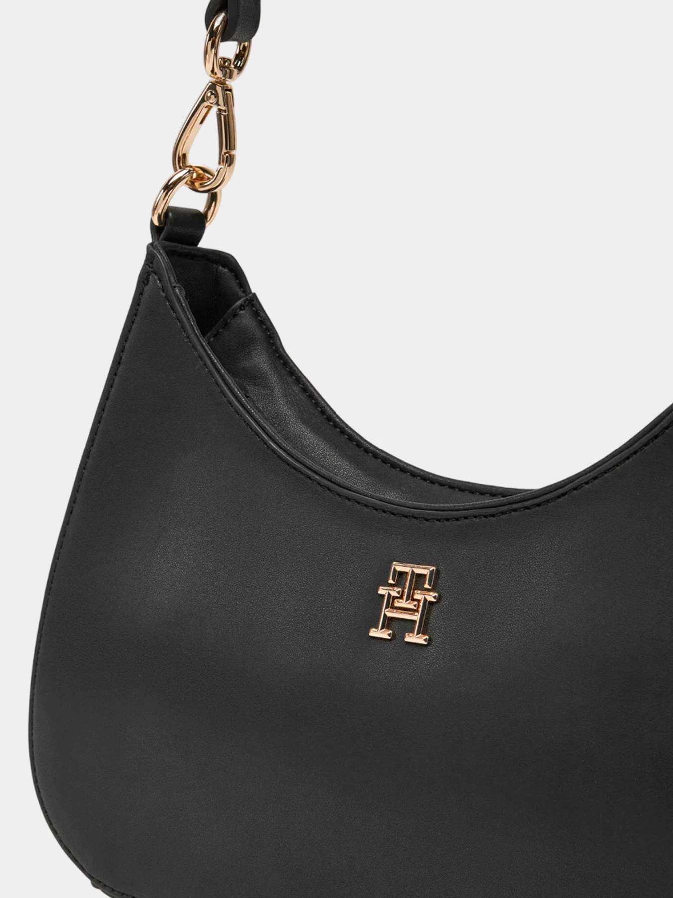 Сумки Tommy Hilfiger модель AW0AW17226-BDS Сумки Tommy Hilfiger модель AW0AW17226-BDS Фото