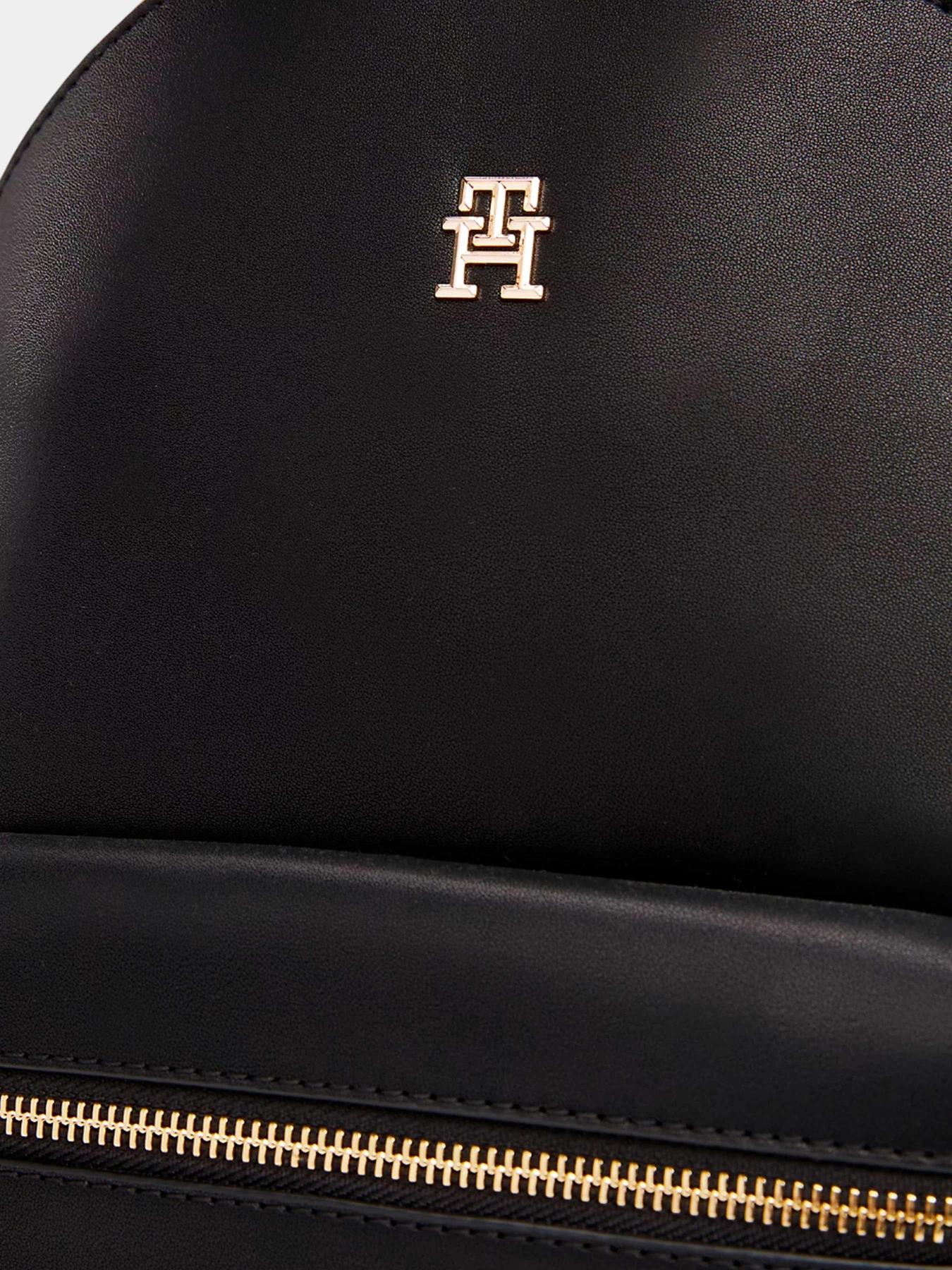 Рюкзаки Tommy Hilfiger модель AW0AW17163-BDS Рюкзаки Tommy Hilfiger модель AW0AW17163-BDS Фото