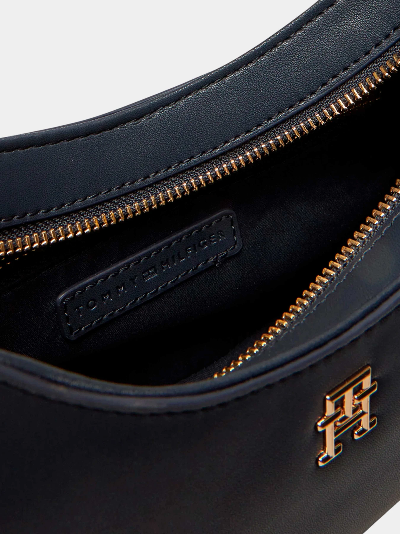 Сумки Tommy Hilfiger модель AW0AW17226-DW6 Сумки Tommy Hilfiger модель AW0AW17226-DW6 Фото