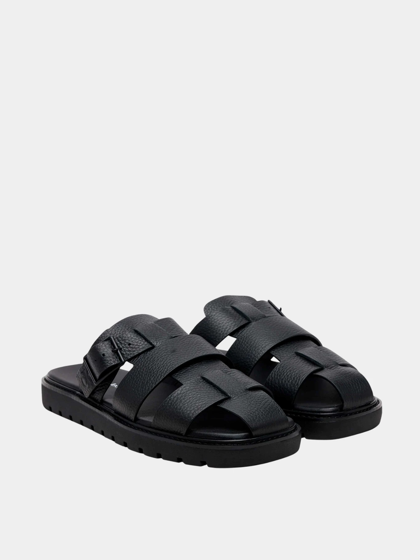 Шлёпанцы Calvin Klein модель YM0YM01220-0GJ Шлёпанцы Calvin Klein модель YM0YM01220-0GJ Фото
