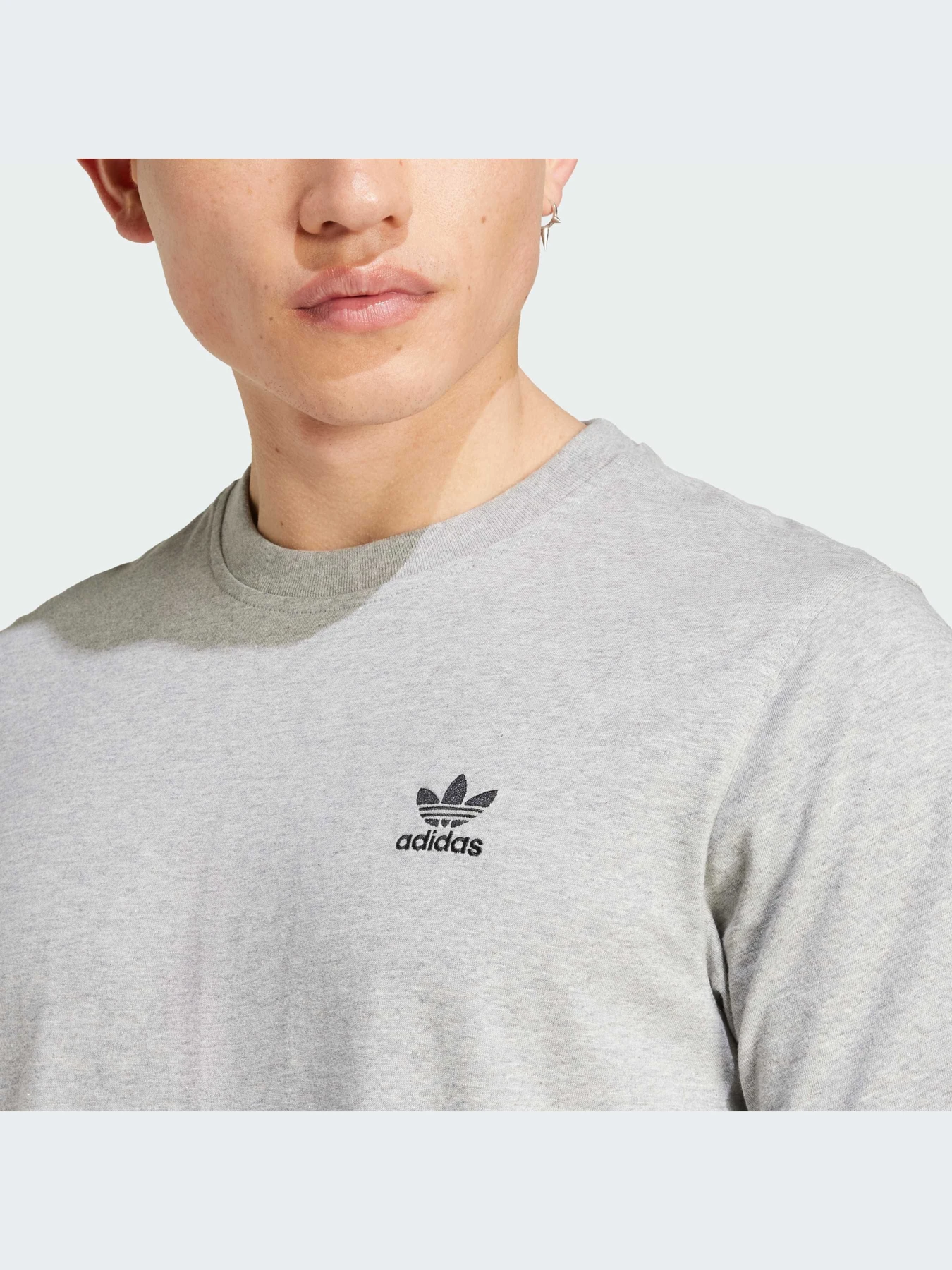 Футболки и поло Adidas Trefoil модель IZ2096-KZ Футболки и поло Adidas Trefoil модель IZ2096-KZ Фото