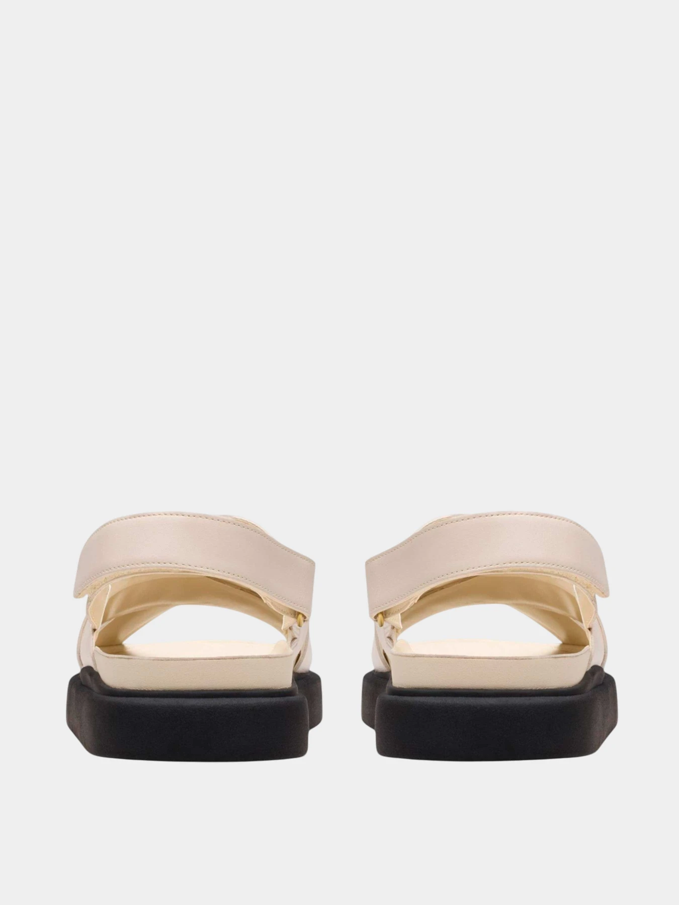 Сандалии Clarks модель 26181257 Сандалии Clarks модель 26181257 Фото
