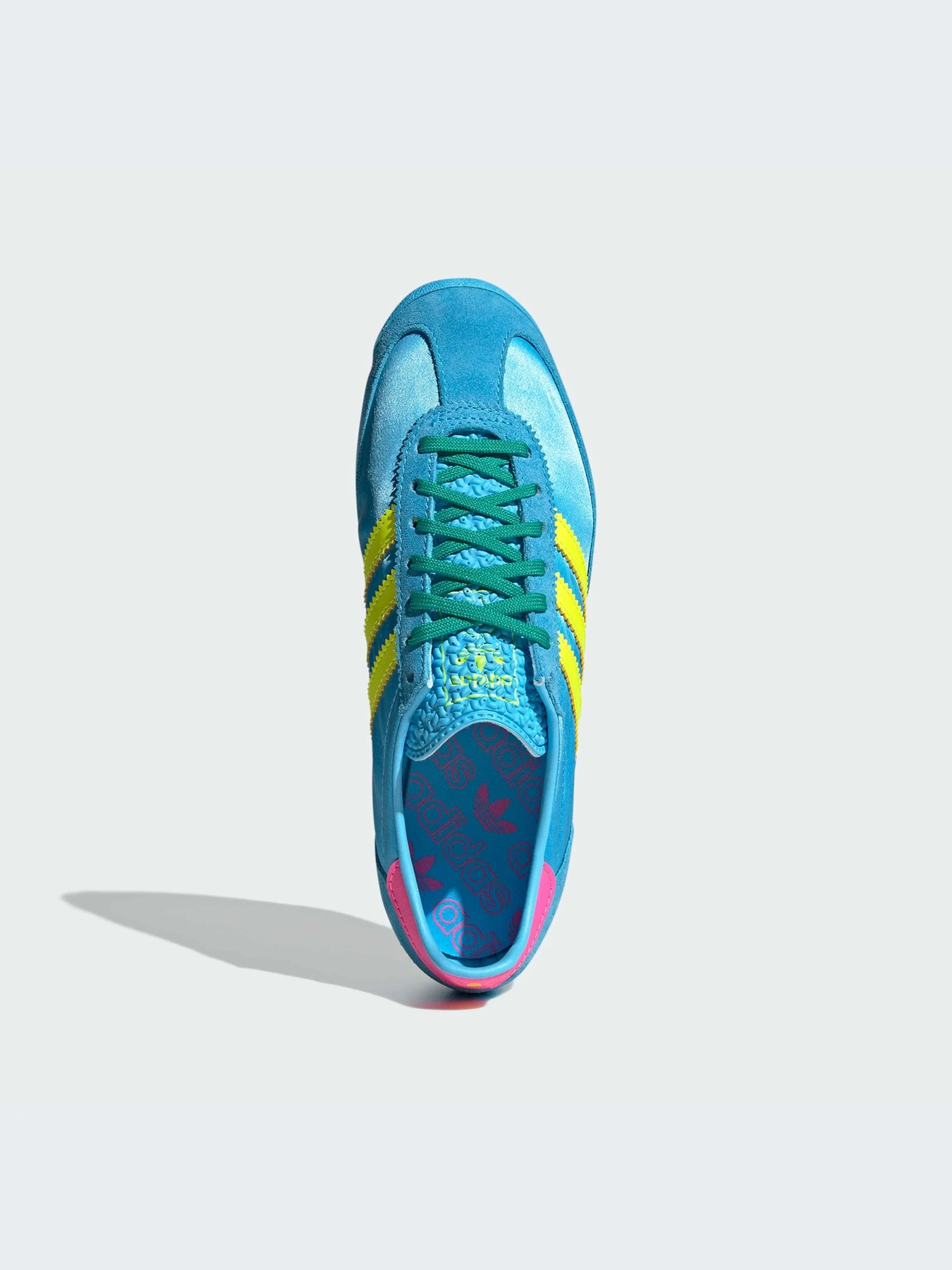 Кроссовки Adidas модель JI0196-KZ Кроссовки Adidas модель JI0196-KZ Фото