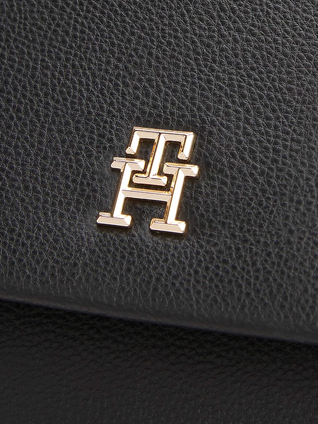 Рюкзаки Tommy Hilfiger модель AW0AW17407-BDS Рюкзаки Tommy Hilfiger модель AW0AW17407-BDS Фото
