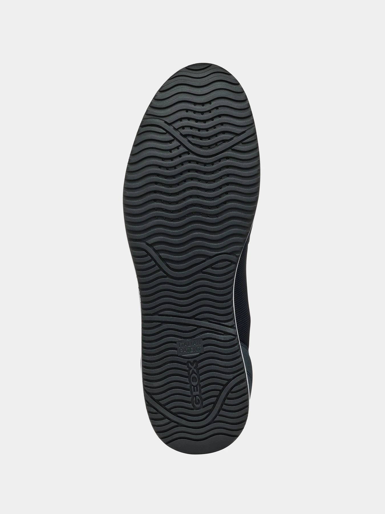 Кроссовки Geox модель U55LLB-01422-C4002 Кроссовки Geox модель U55LLB-01422-C4002 Фото