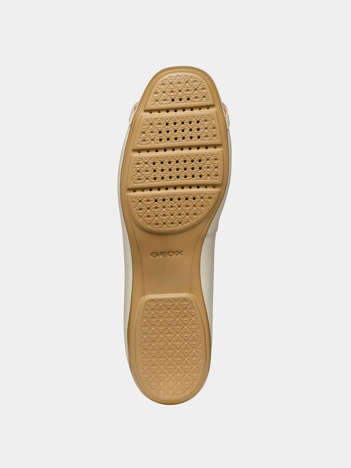 Туфли и лоферы Geox модель D55XYA-00085-C1122 Туфли и лоферы Geox модель D55XYA-00085-C1122 Фото