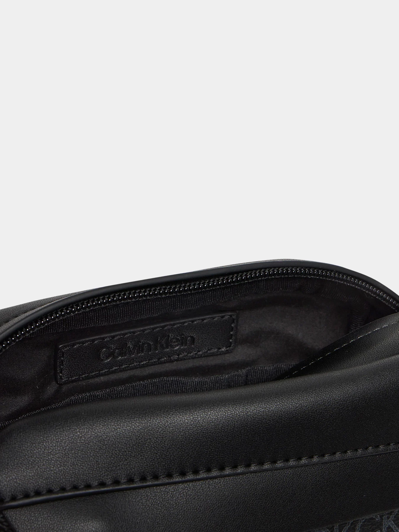 Сумки Calvin Klein модель K50K512909-0GJ Сумки Calvin Klein модель K50K512909-0GJ Фото