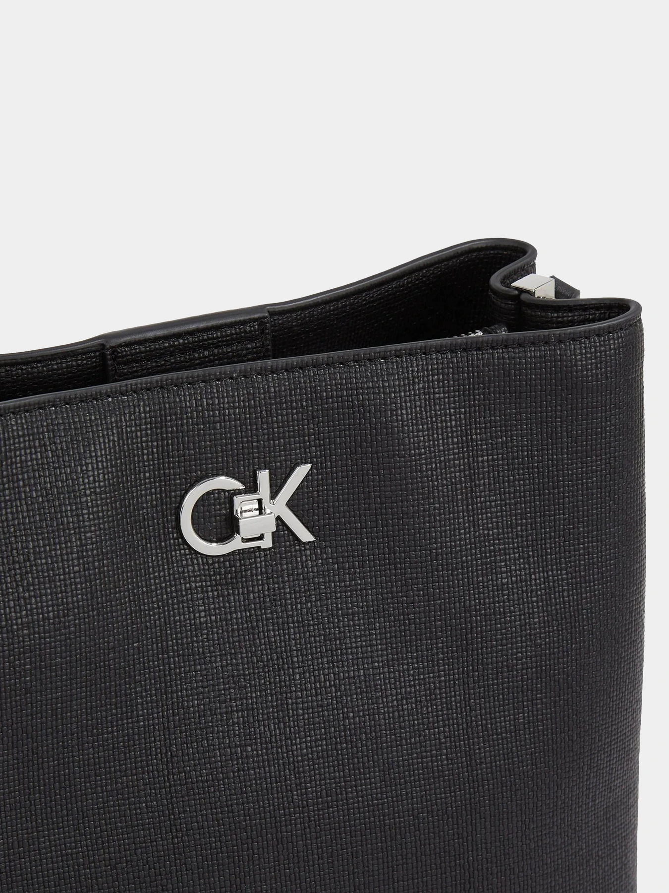 Сумки Calvin Klein модель K60K613179-BEH Фото