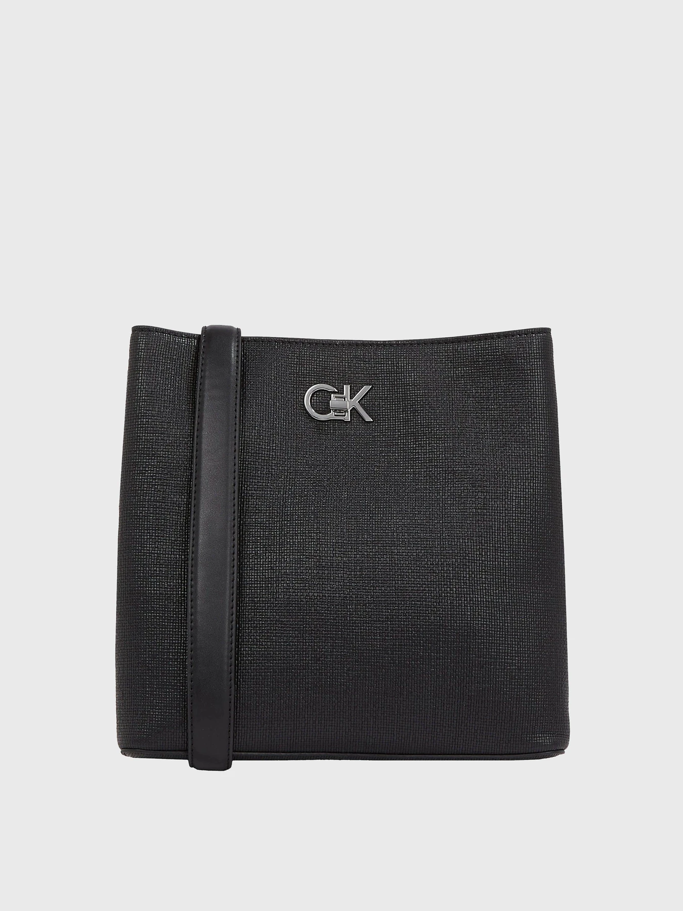 Сумки Calvin Klein модель K60K613179-BEH Фото