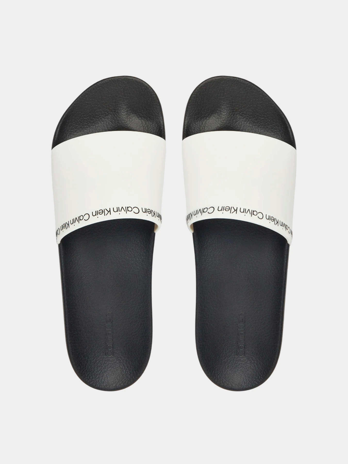 Шлёпанцы Calvin Klein модель HM0HM00981-03A Шлёпанцы Calvin Klein модель HM0HM00981-03A Фото