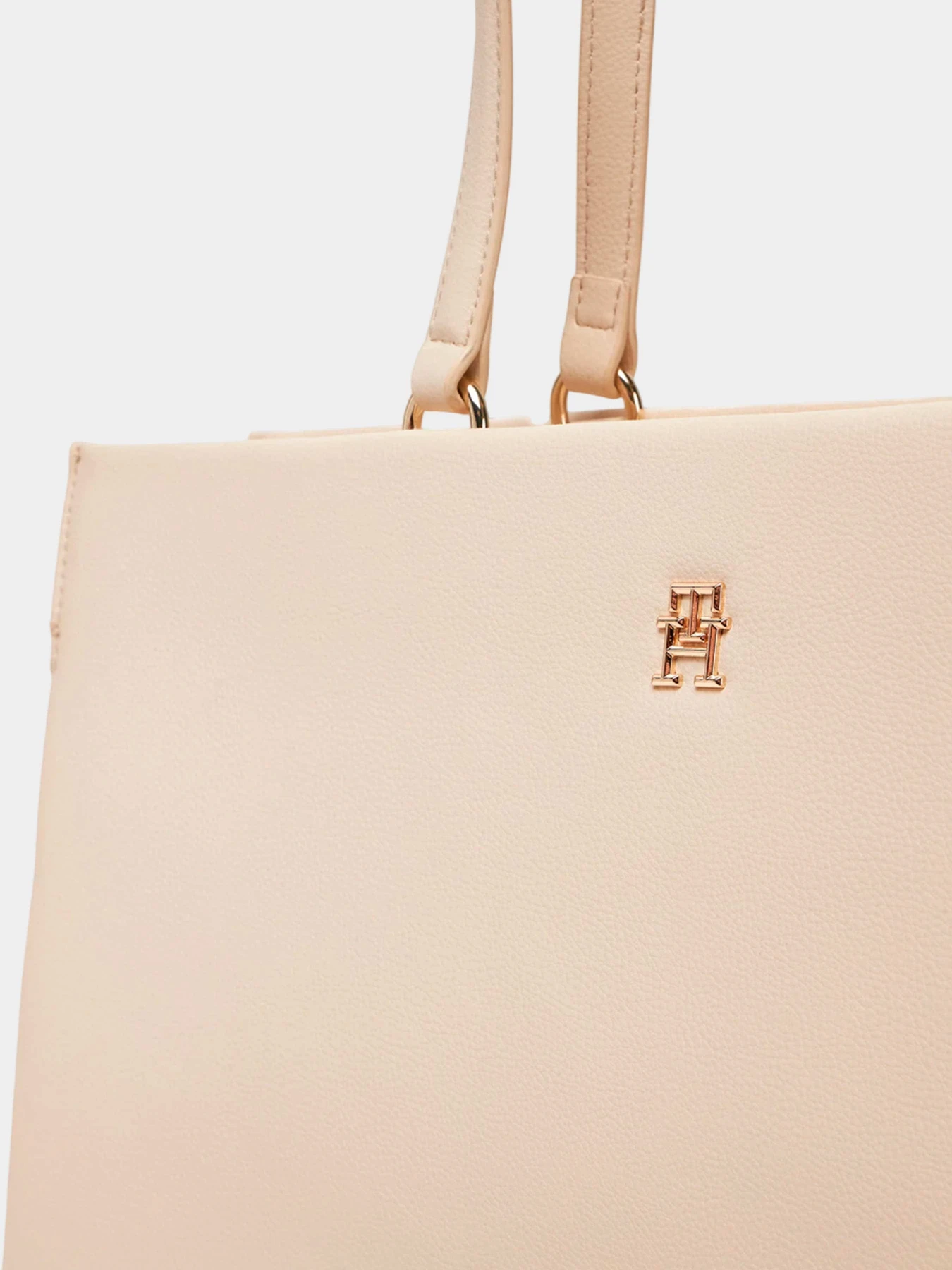 Сумки Tommy Hilfiger модель AW0AW17197-AA8 Фото